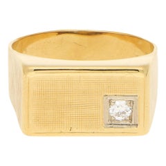 Vintage Rectangular Diamond Signet Ring in Yellow and White Gold Vintage Rectangular Diamond Signet Ring in Yellow and White Gold