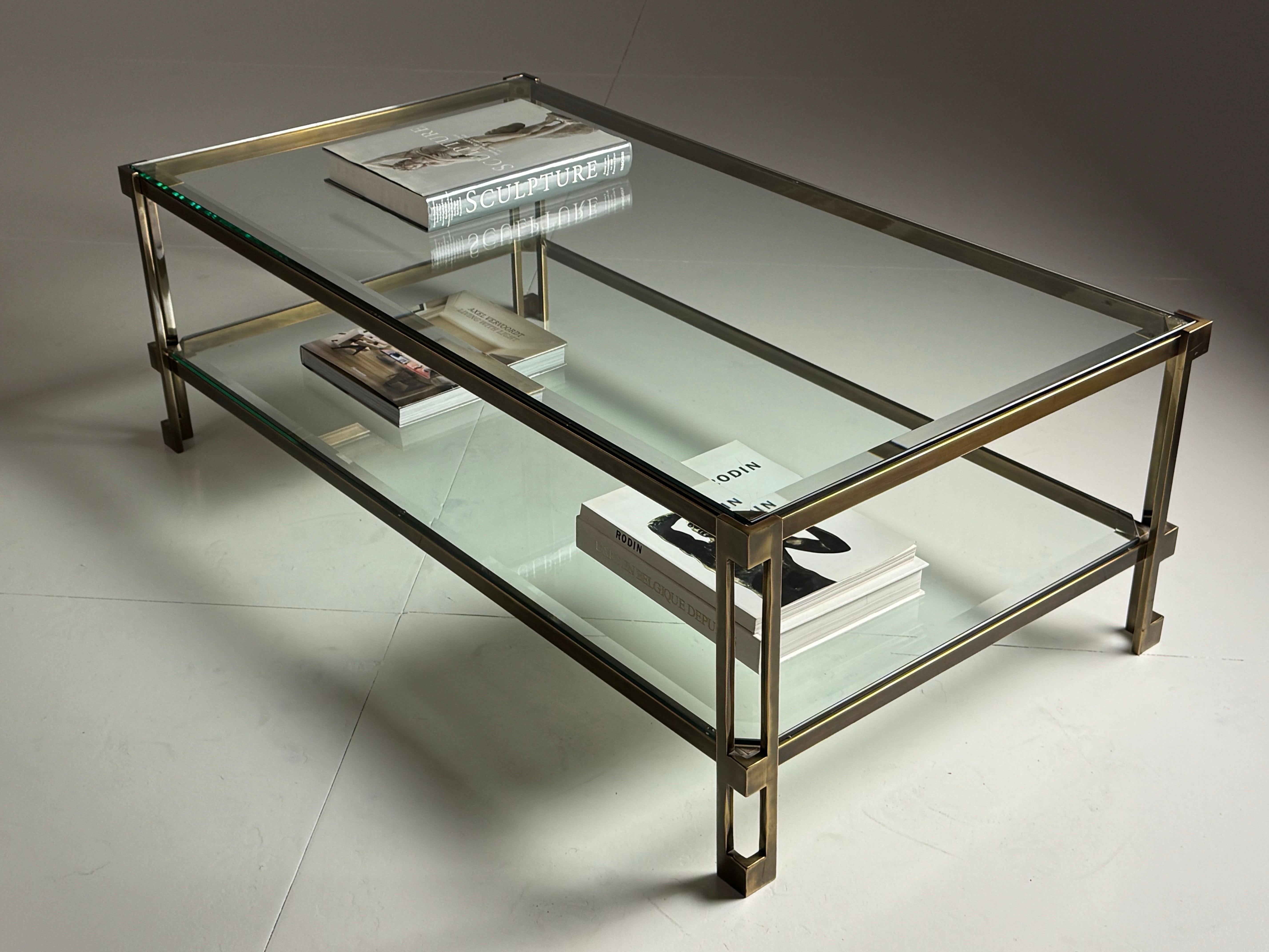 Vintage Rectangular Glass Coffee Table In Good Condition For Sale In MILL, NL