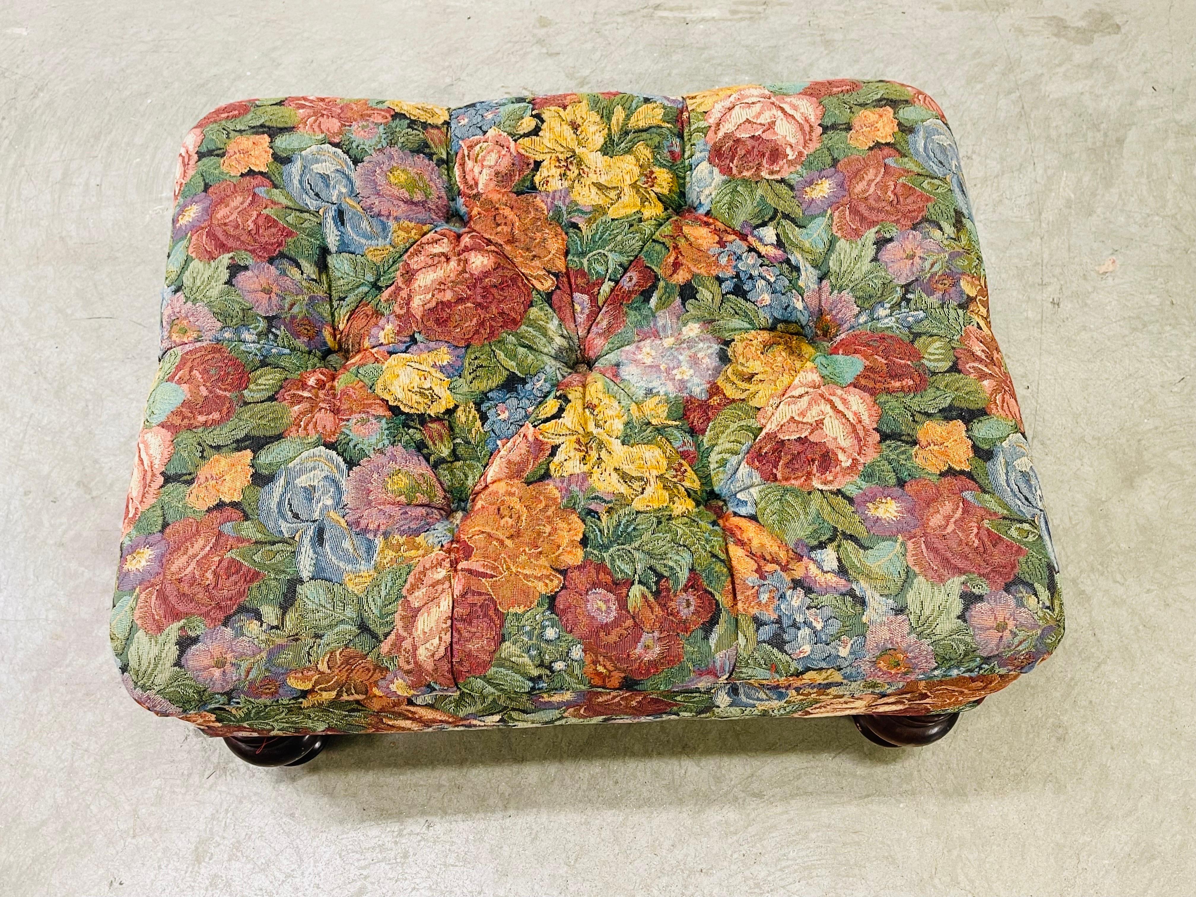 Vintage Rectangular Ottoman For Sale 1