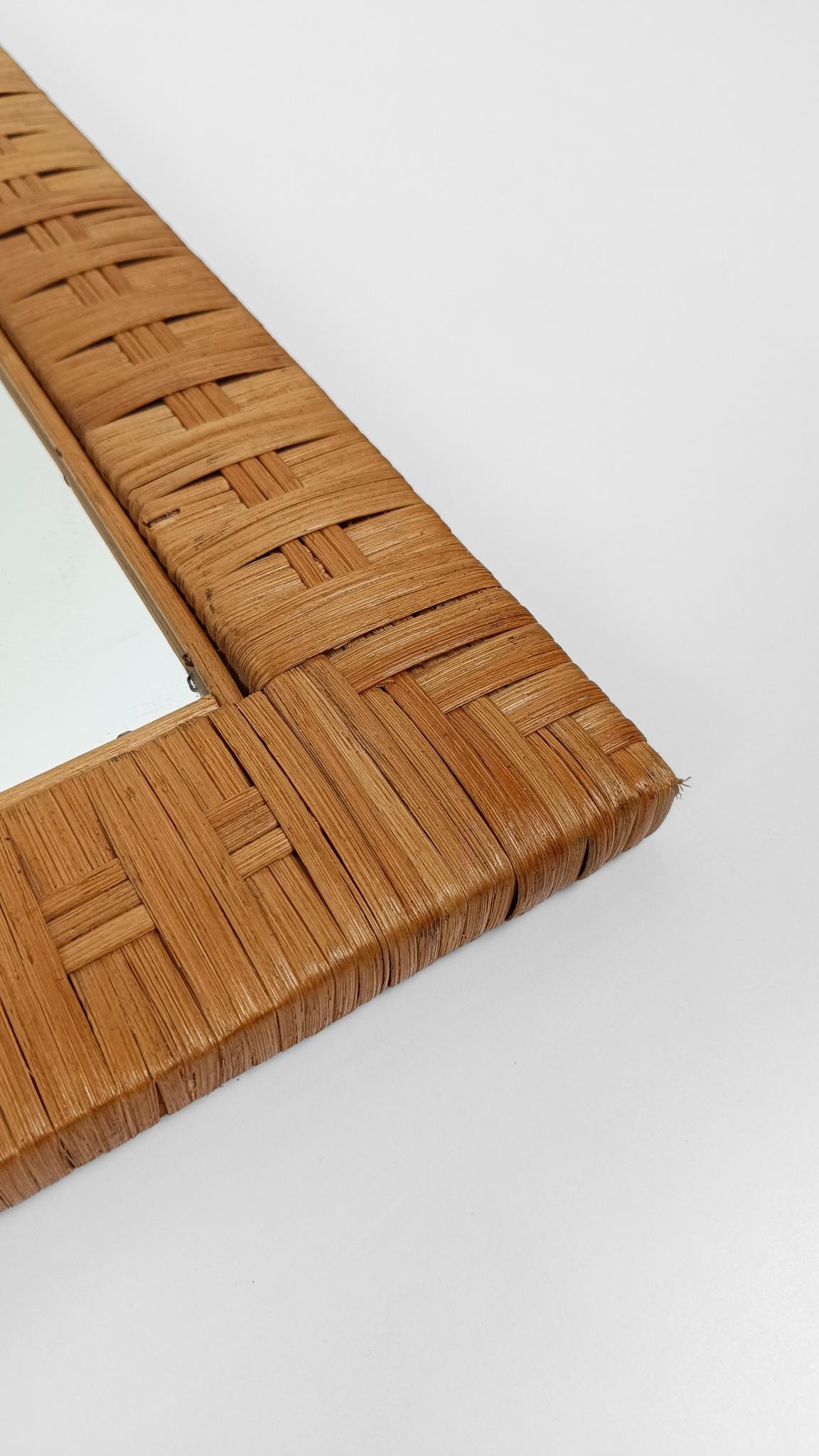 Vintage Rechteckiger Spiegel aus geflochtenem Rattan und Weide im Art Deco Stil im Angebot 4