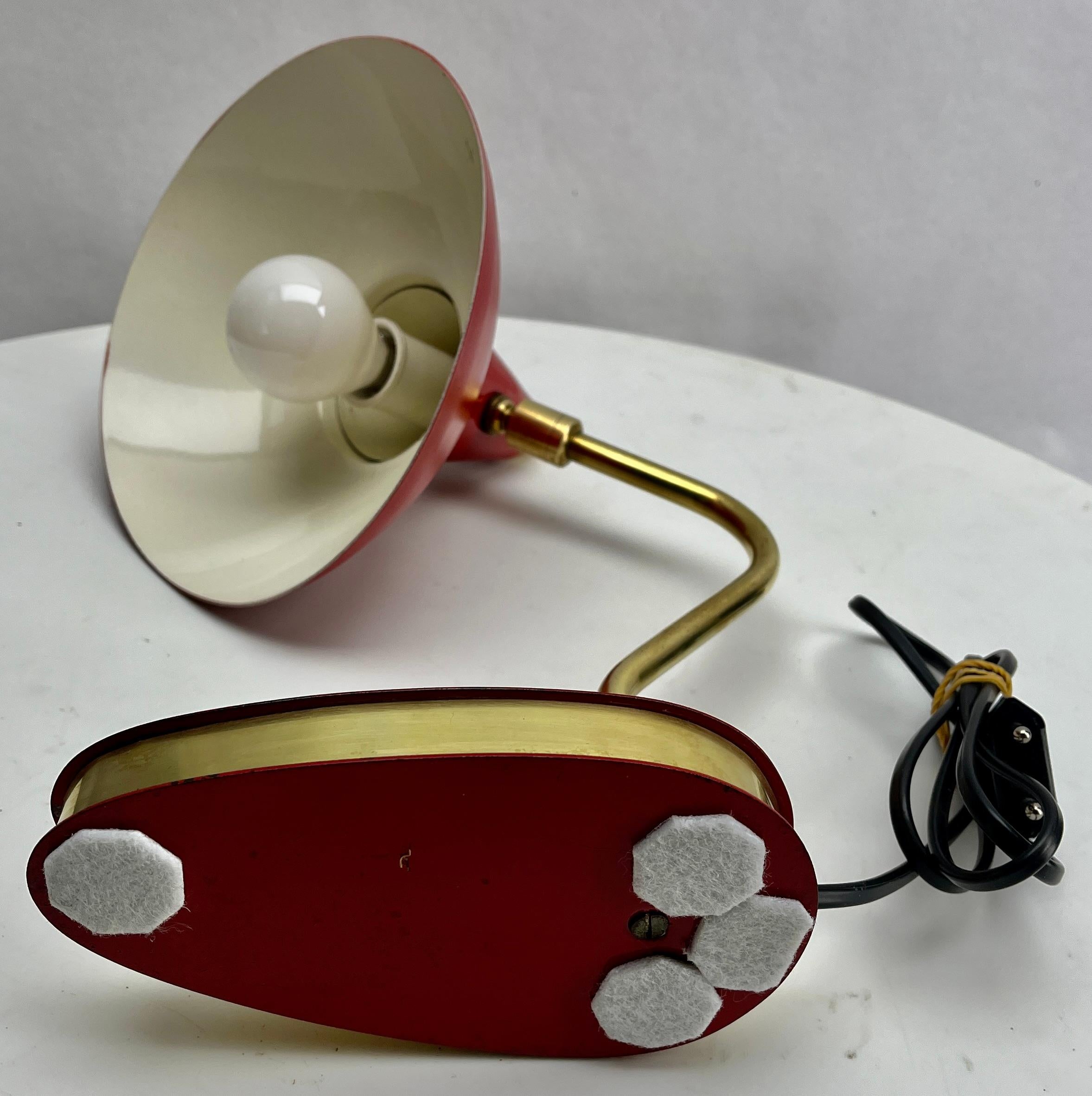 Vintage Red Adjustable Desk/Side Table Lamp  1950s For Sale 3