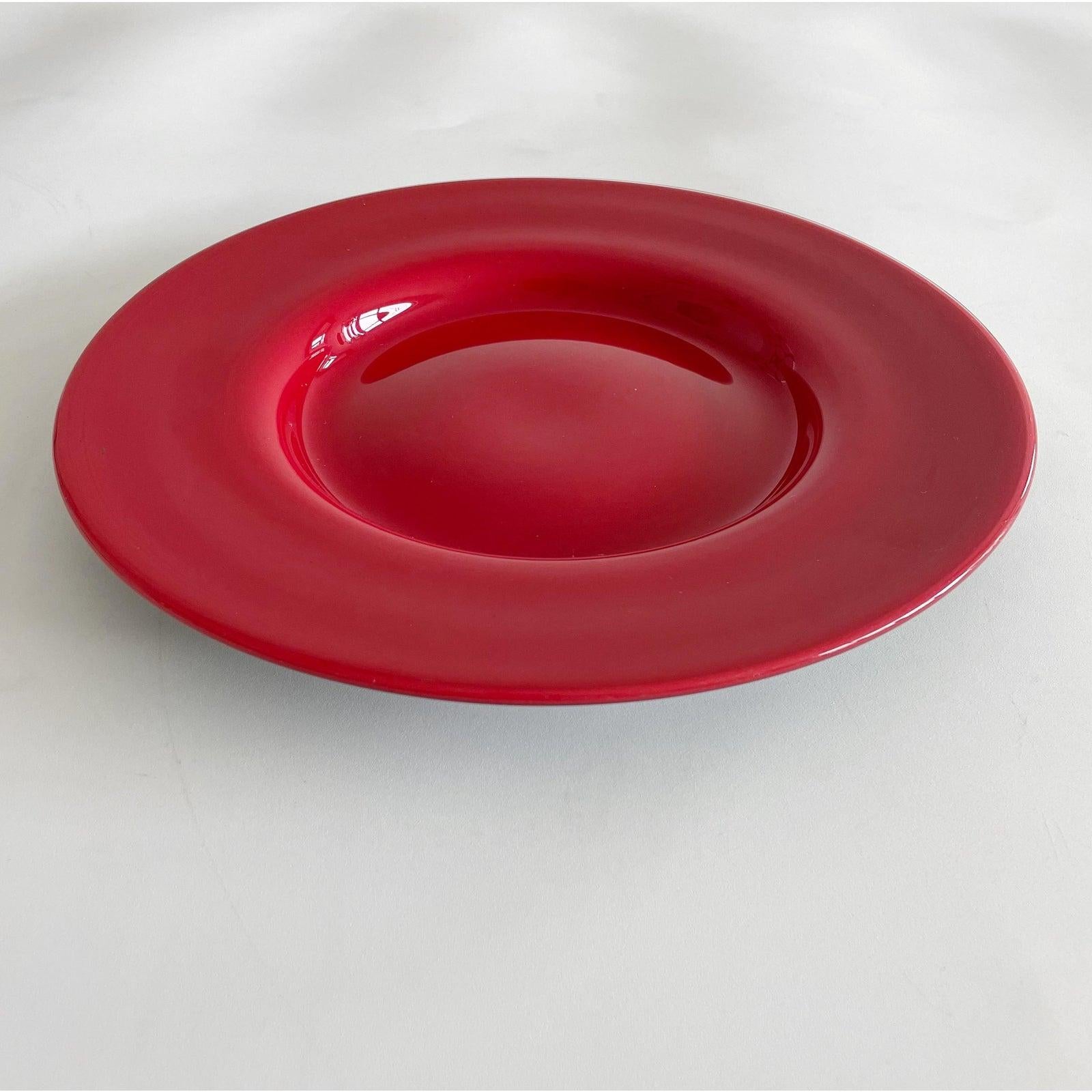 Cased art glass charger, centerpiece, plate from Italy the front side in red and the reverse in black. Original Vintage 