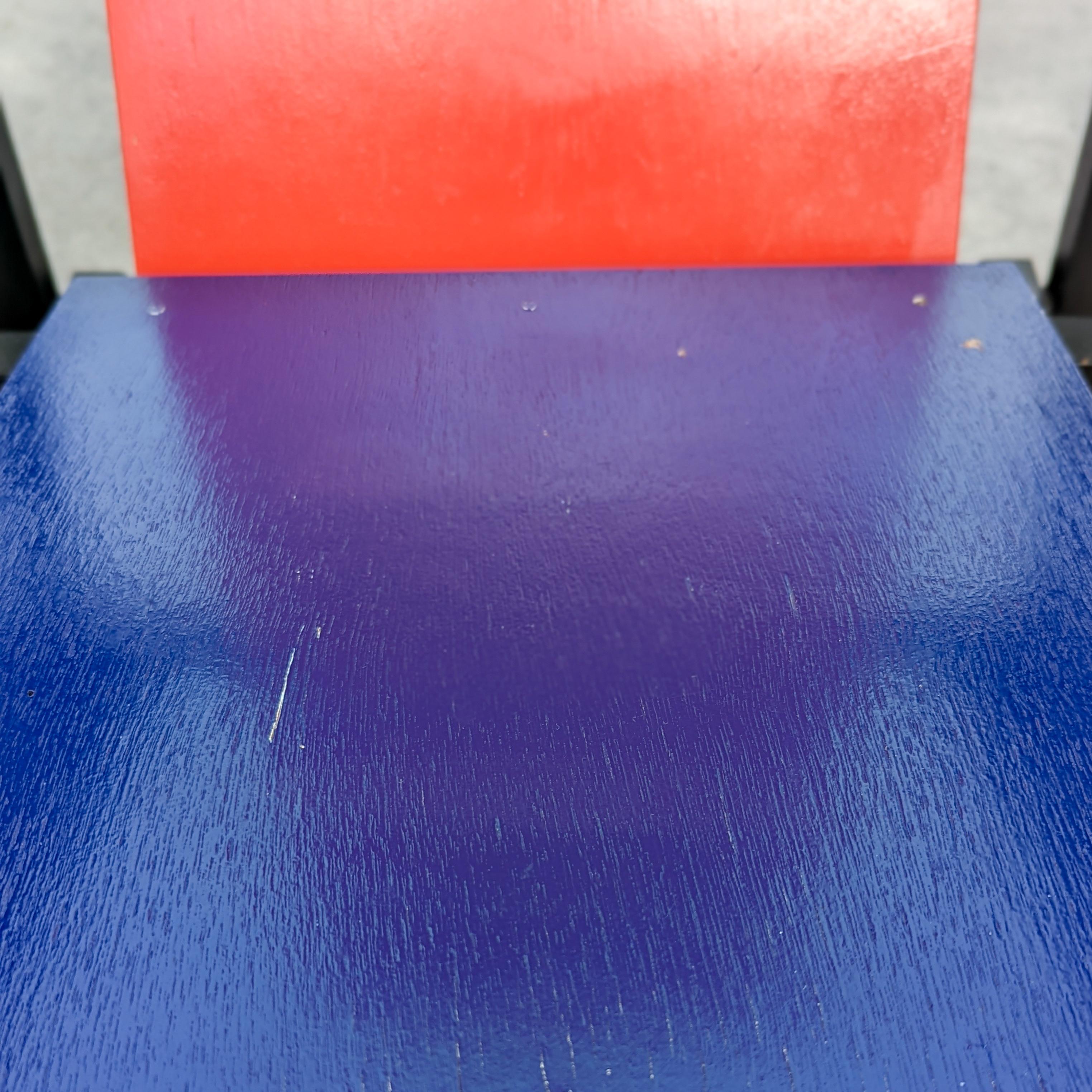 Vintage Red and Blue Chair by Gerrit Rietveld For Sale 8