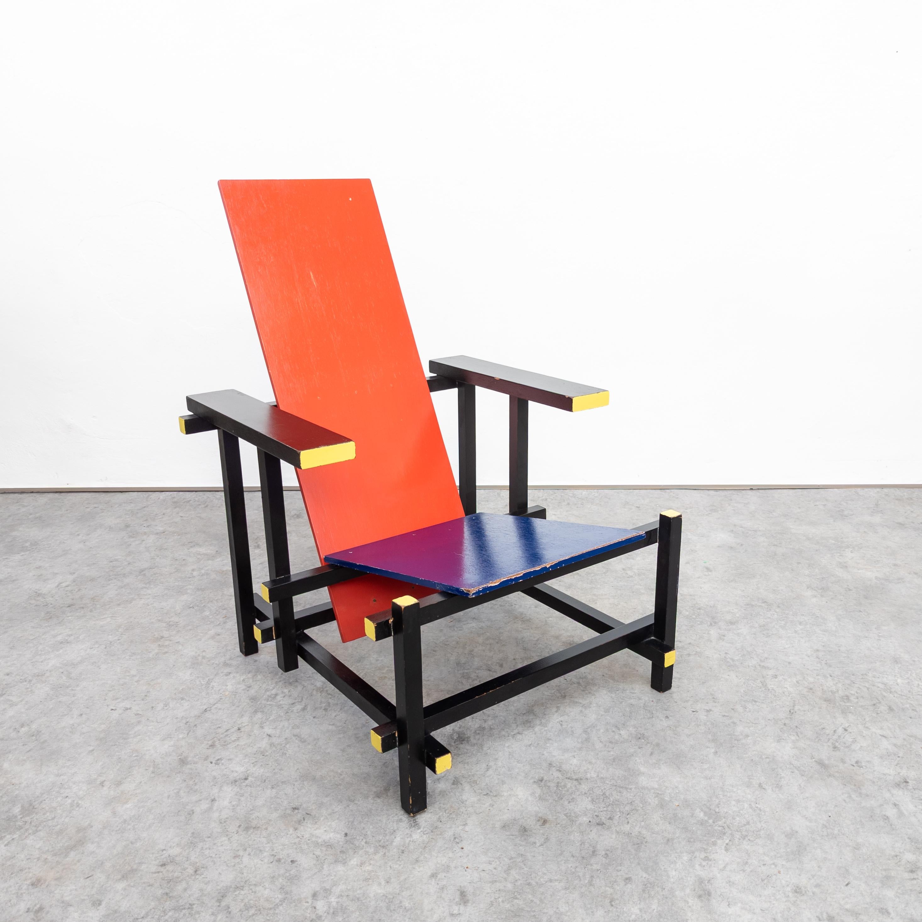 Roter und blauer Vintage-Stuhl von Gerrit Rietveld (De Stijl) im Angebot