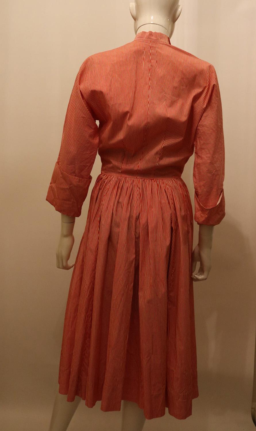 Vintage Red and White Stripe Cotton Shirtwaister Dress For Sale 1