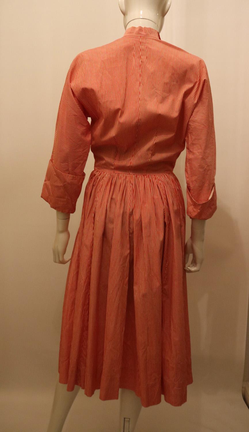 Vintage Red and White Stripe Cotton Shirtwaister Dress For Sale 2