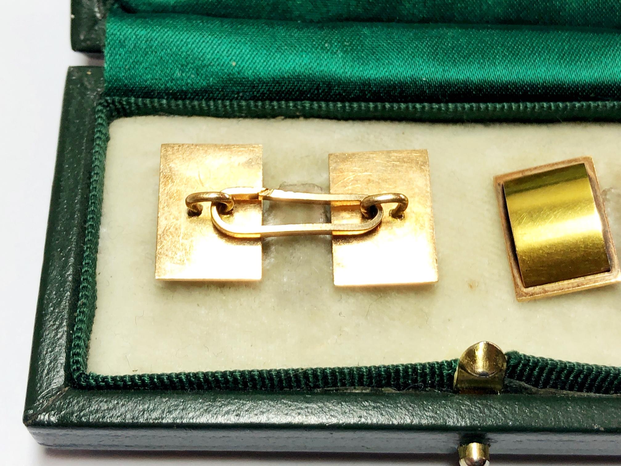Vintage Red and Yellow Gold Cufflinks For Sale 1