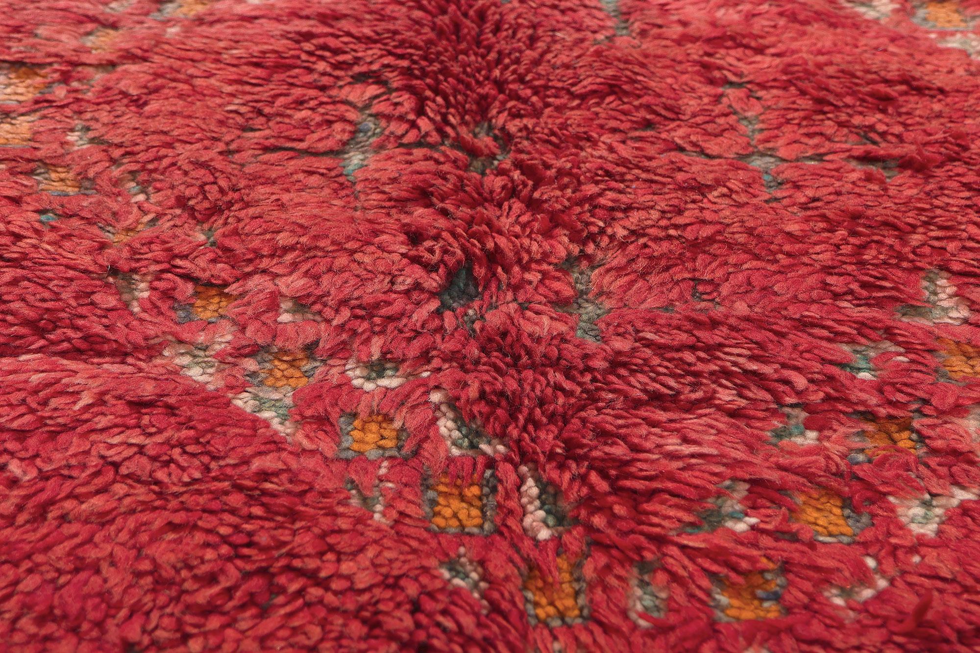 Vintage Red  Beni MGuild Moroccan Rug, Bold Boho Meets Midcentury Modern In Good Condition For Sale In Dallas, TX