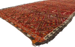 Alfombra marroquí vintage roja Beni M'Guild de estilo tribal