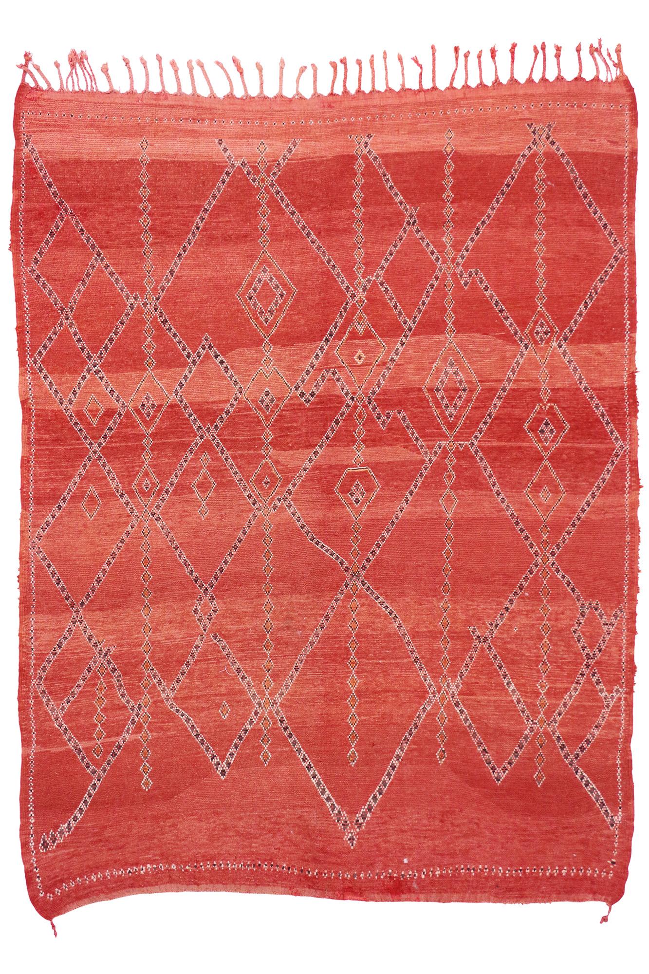 Mid-Century Modern Vintage Red Beni MGuild Rug with Hidden Pattern, Midcentury Meets Cozy Nomad For Sale