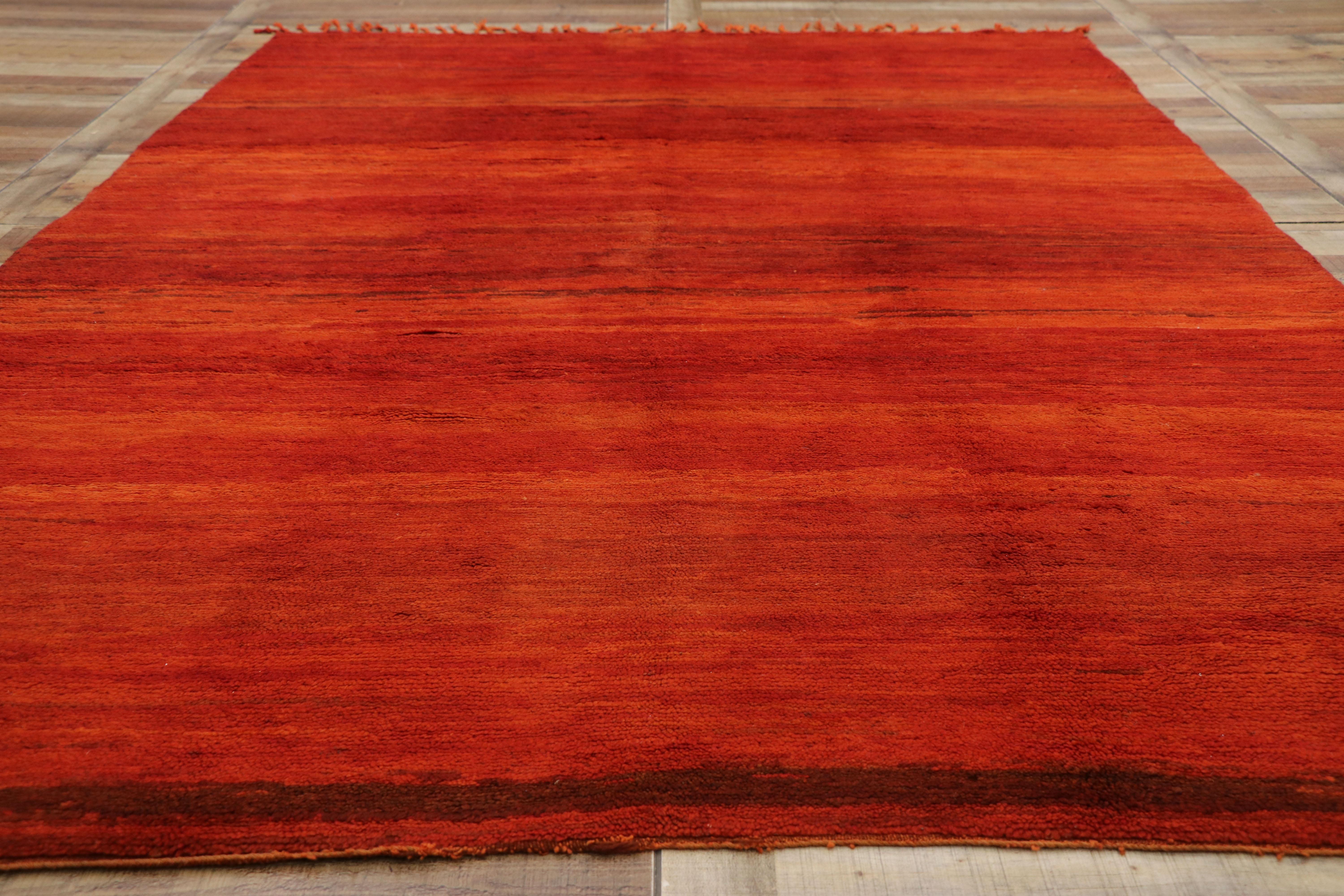 Vintage Red Beni Mrirt Moroccan Rug with Modern Style Inspired by Mark Rothko In Good Condition In Dallas, TX