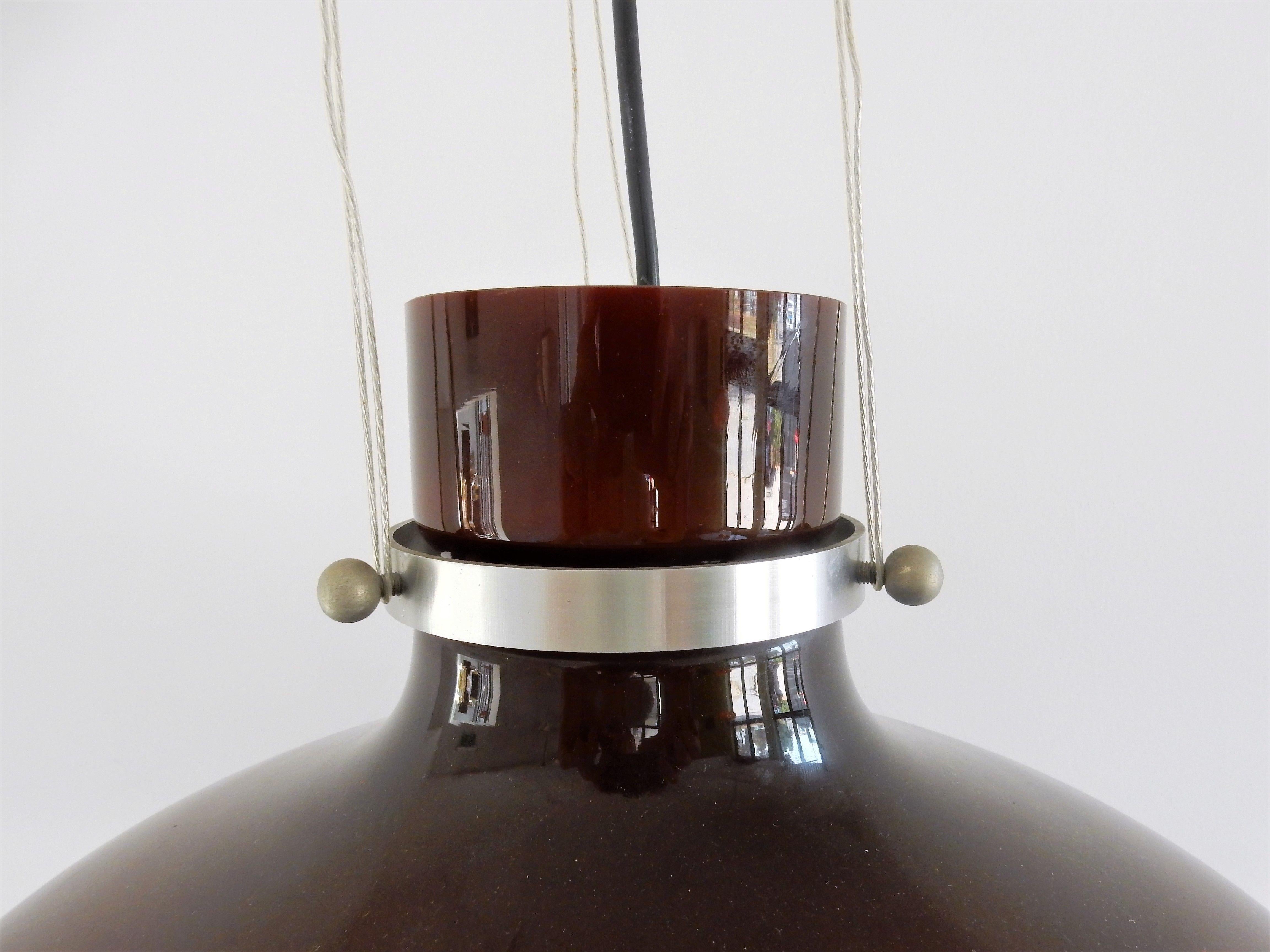 Vintage Pendelleuchte aus rot-braunem Glas, 1970er Jahre (Moderne der Mitte des Jahrhunderts) im Angebot