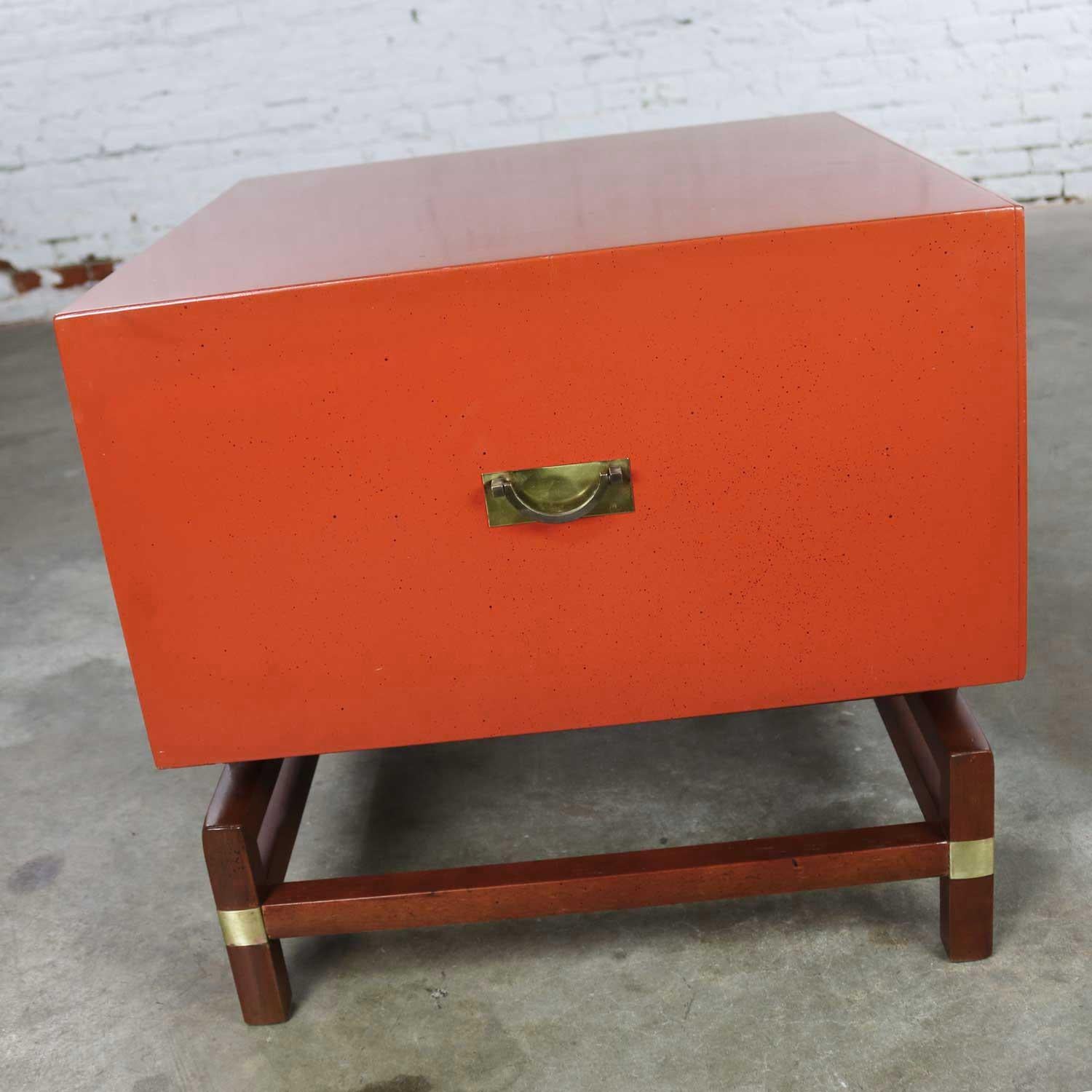 Vintage Red Campaign Style End Table Drawers and Door & Brass Detail by Hickory In Good Condition In Topeka, KS