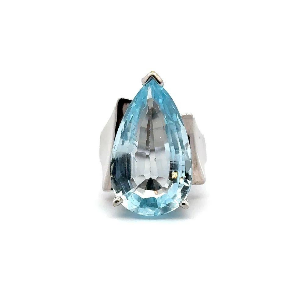 Pear Cut Vintage Red Carpet 20 Carat Pear Blue Topaz Gold Statement Solitaire Ring For Sale