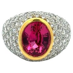 Vintage Red Carpet 2.13 Carat Pink Spinel and RBC Diamond Gold Statement Ring