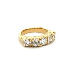 Anello d'epoca Red Carpet con 5 pietre e diamanti in oro inciso