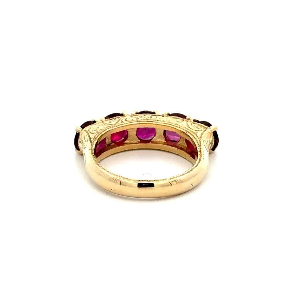 Vintage Red Carpet 5 Stone Ruby Engraved Gold Band Ring In Excellent Condition For Sale In Montreal, QC