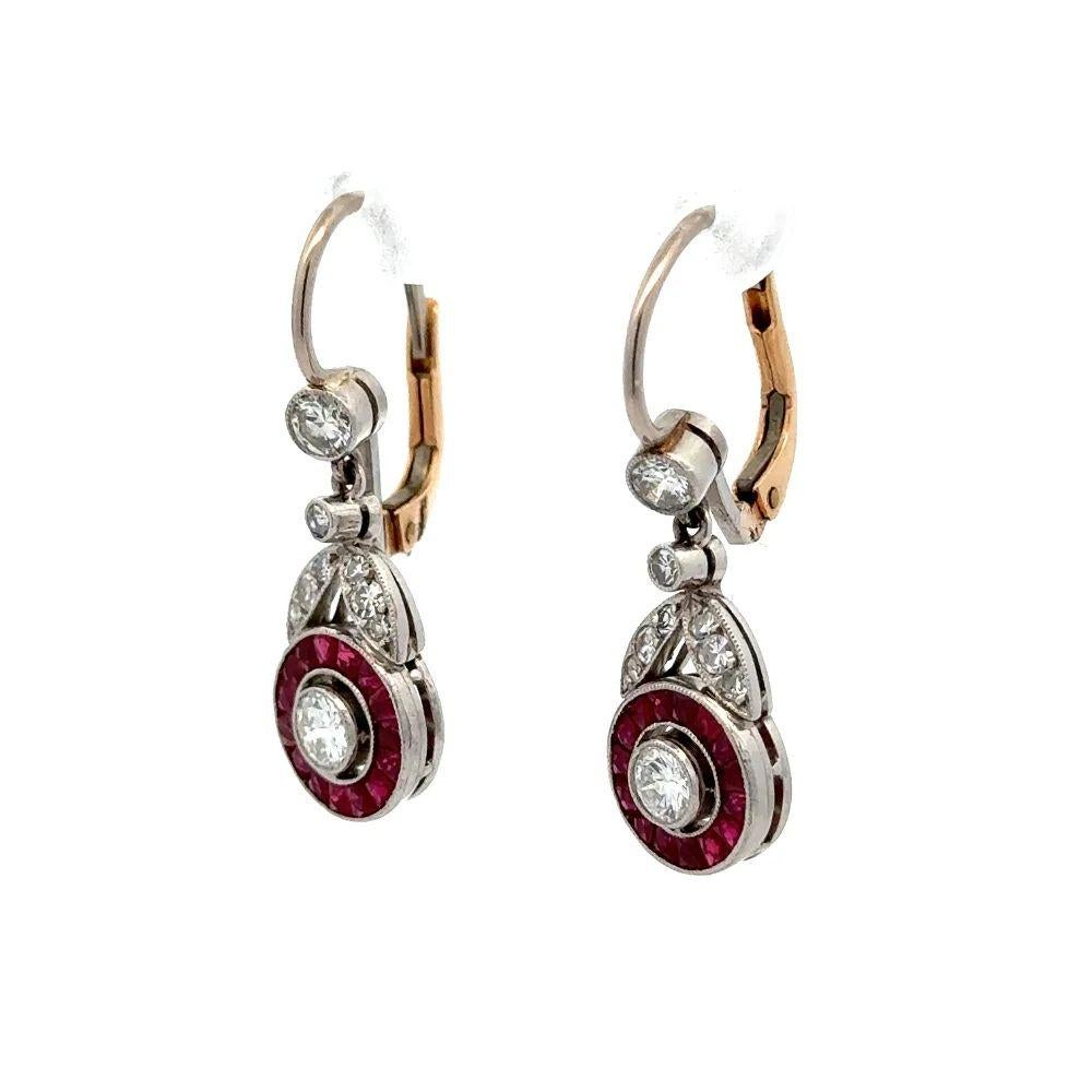 Boucle d'oreille pendante vintage en platine avec diamants et rubis rouges en vente 1