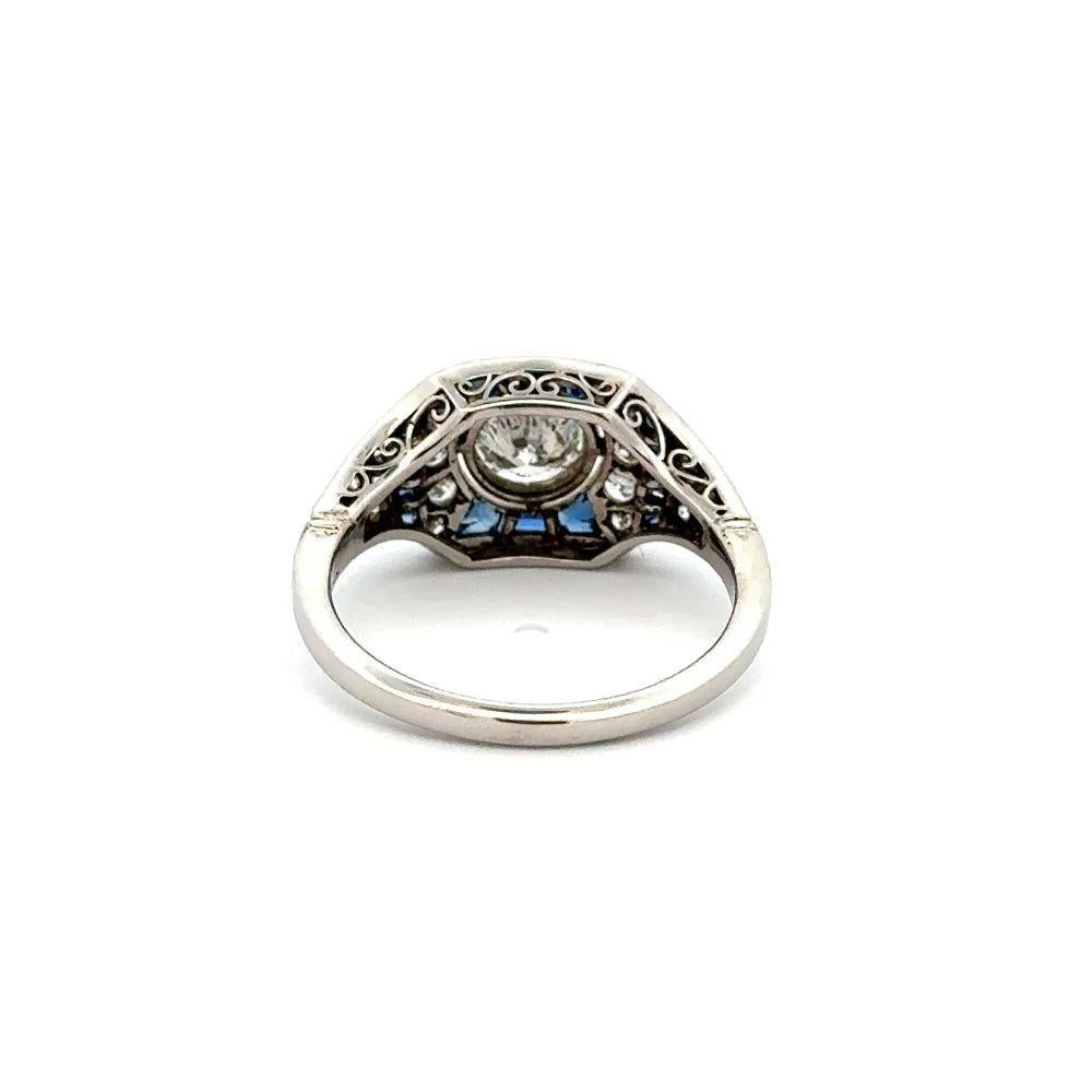 Vintage Red Carpet Diamond and Sapphire Statement Platinum Cocktail Ring In Excellent Condition For Sale In Montreal, QC