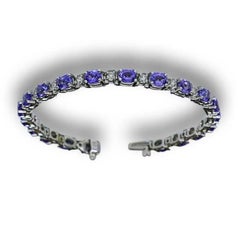 Vintage Red Carpet Tanzanite Gemstone and Diamond Gold Bracelet