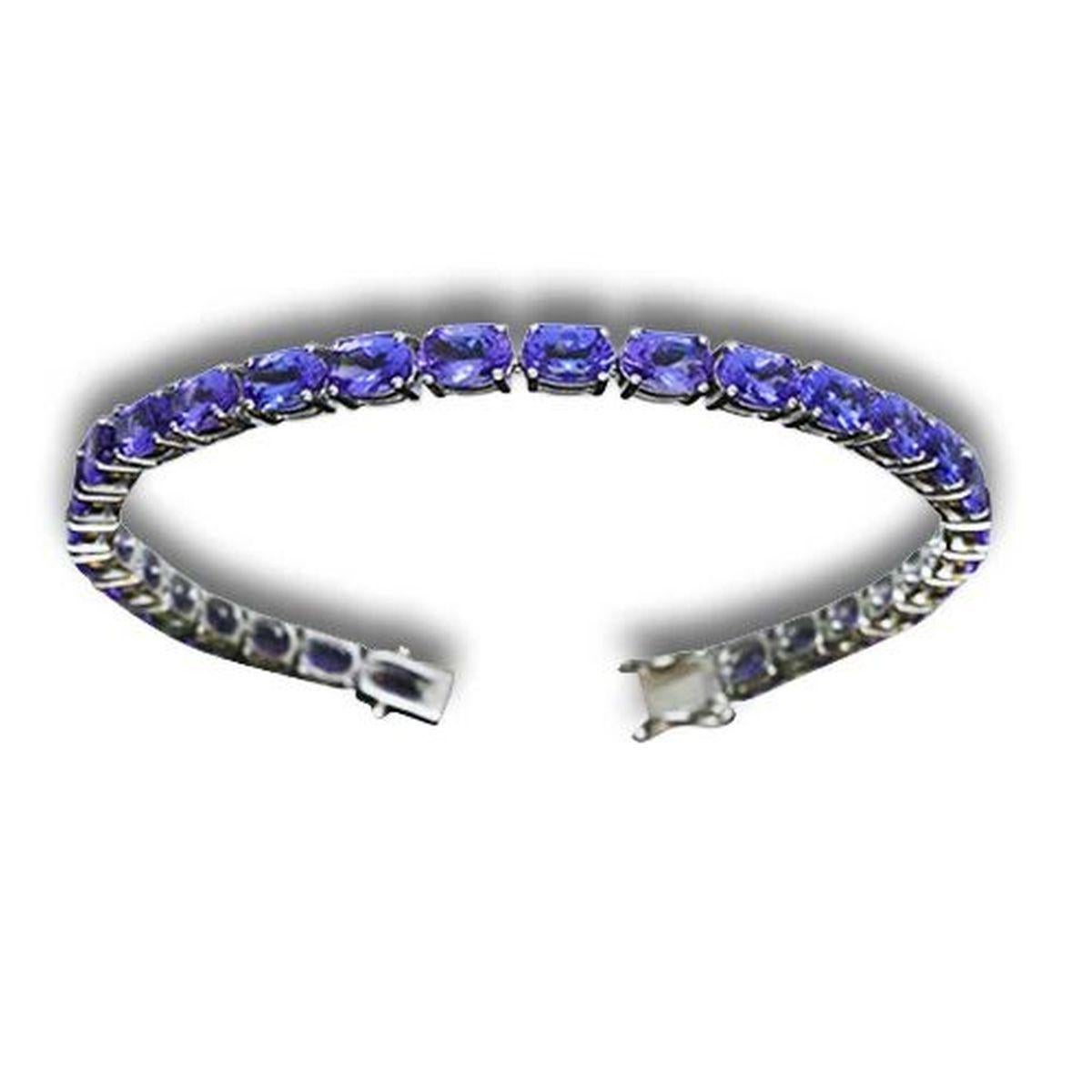 Bracciale d'oro con gemme di tanzanite Red Carpet d'epoca In condizioni ottime in vendita a Montreal, QC
