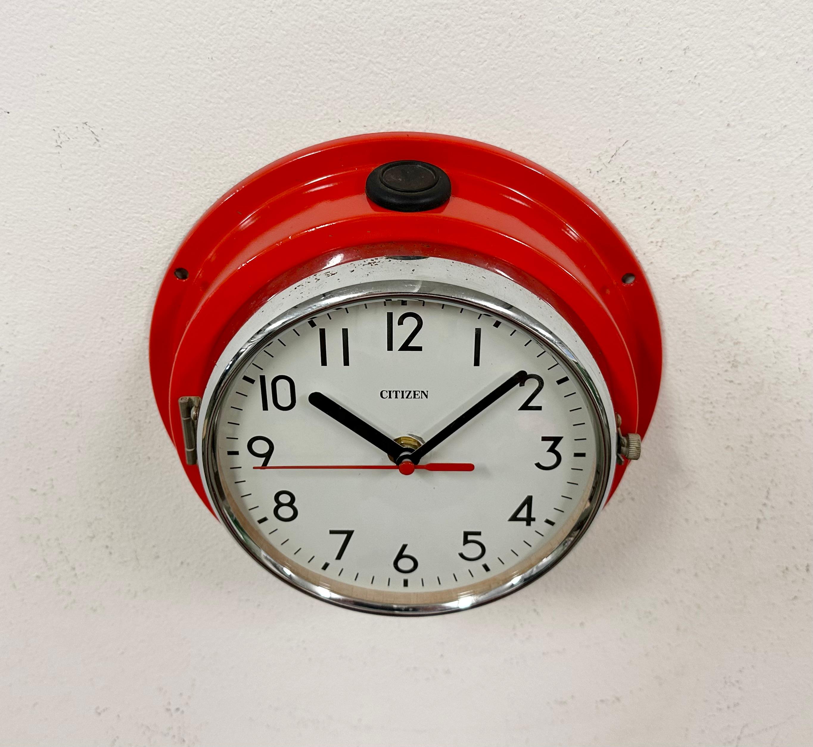 Vintage Red Citizen Maritime Wall Clock, 1970s In Good Condition For Sale In Kojetice, CZ