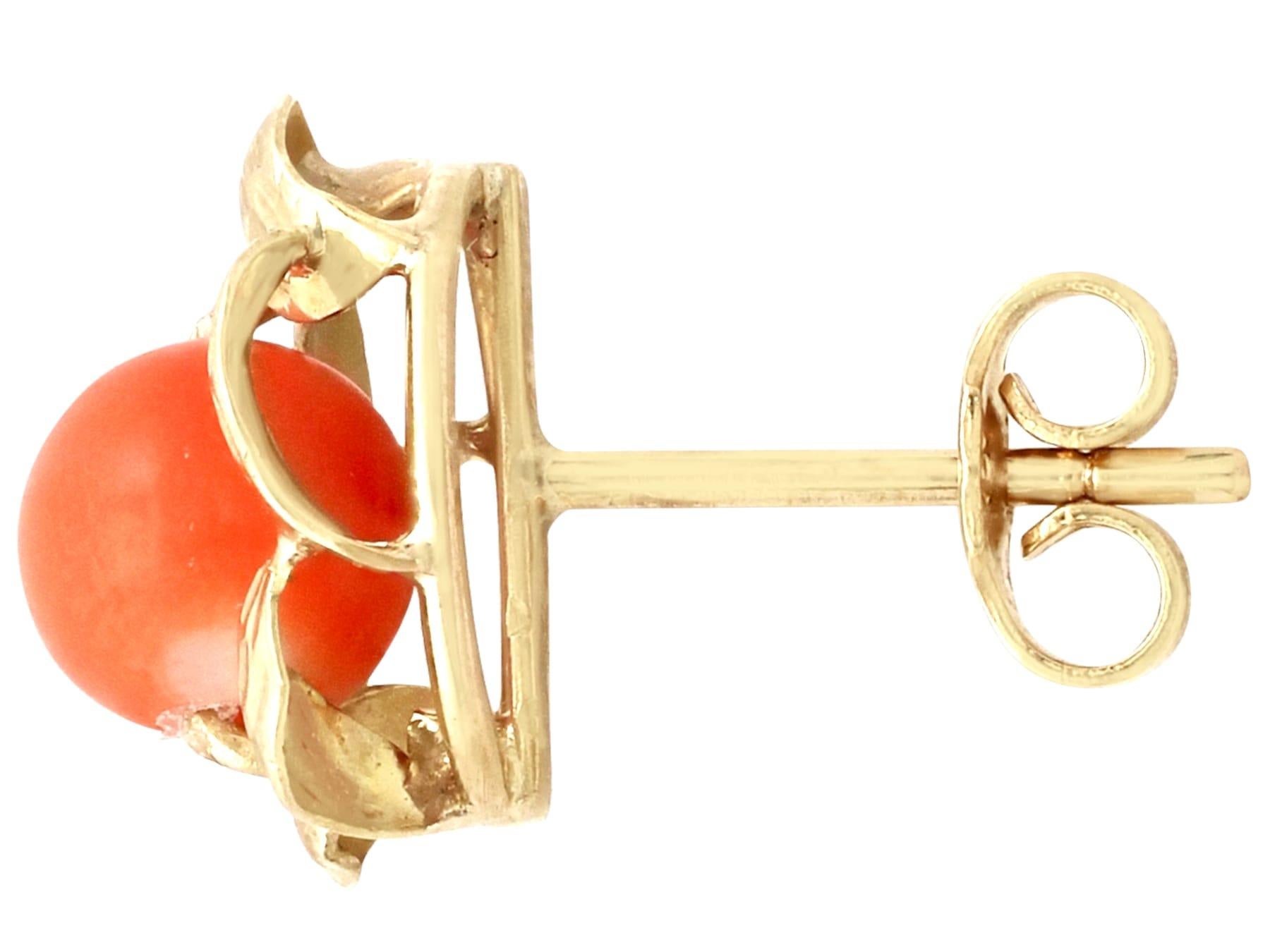Cabochon Vintage Red Coral and Yellow Gold Stud Earrings For Sale
