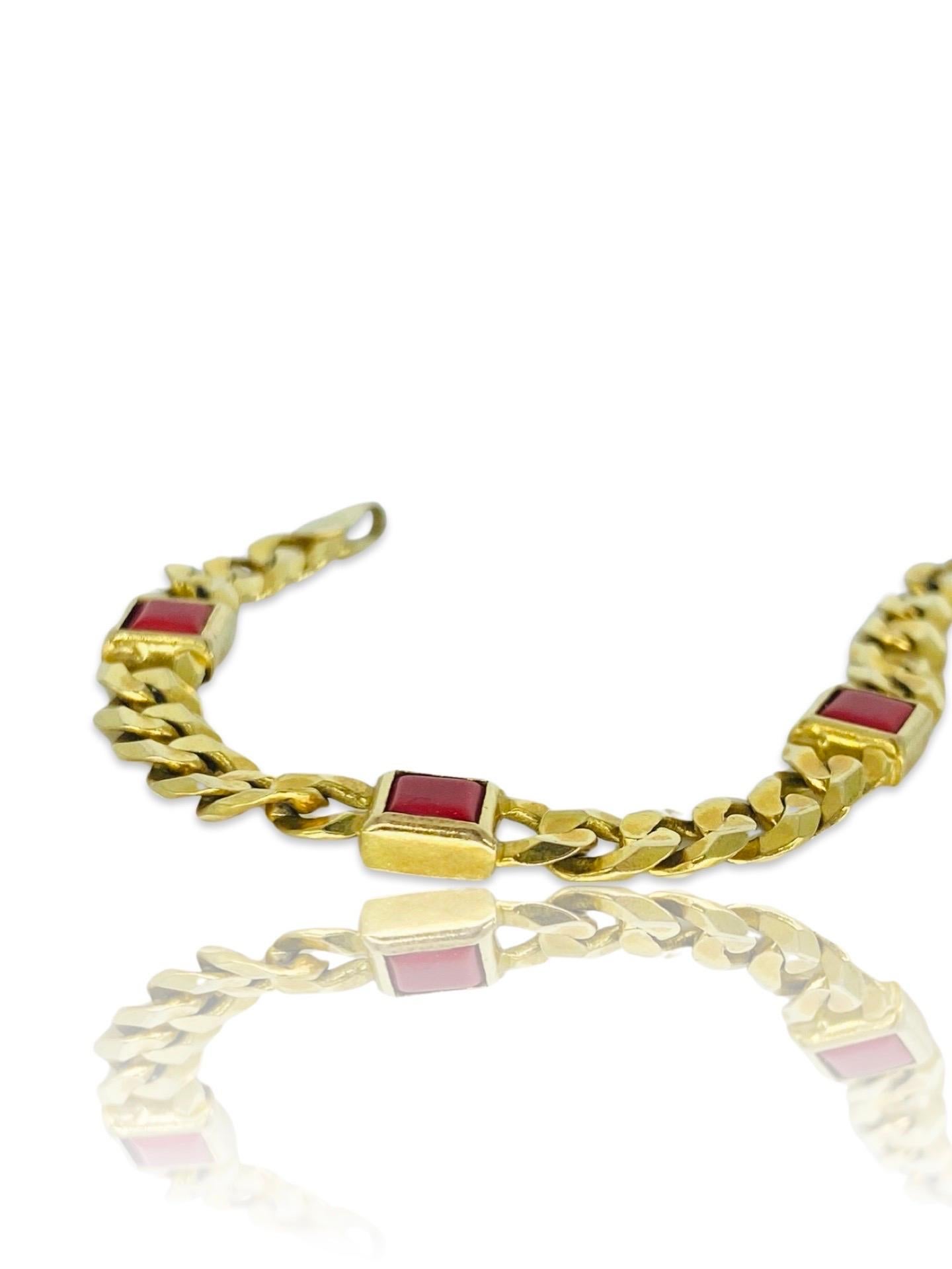 Donna Bracciale d'epoca in oro 14k con blocchi di corallo rosso con castone e maglie cubane da 6,5 pollici in vendita