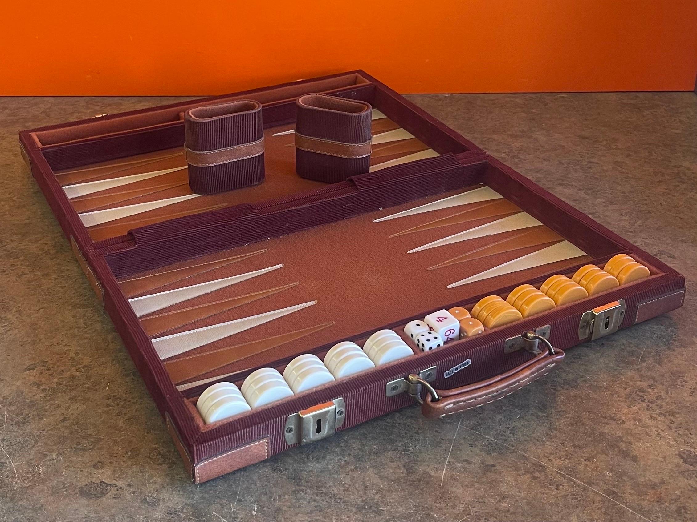 Vintage Red Corduroy & Bakelite Backgammon Set 4