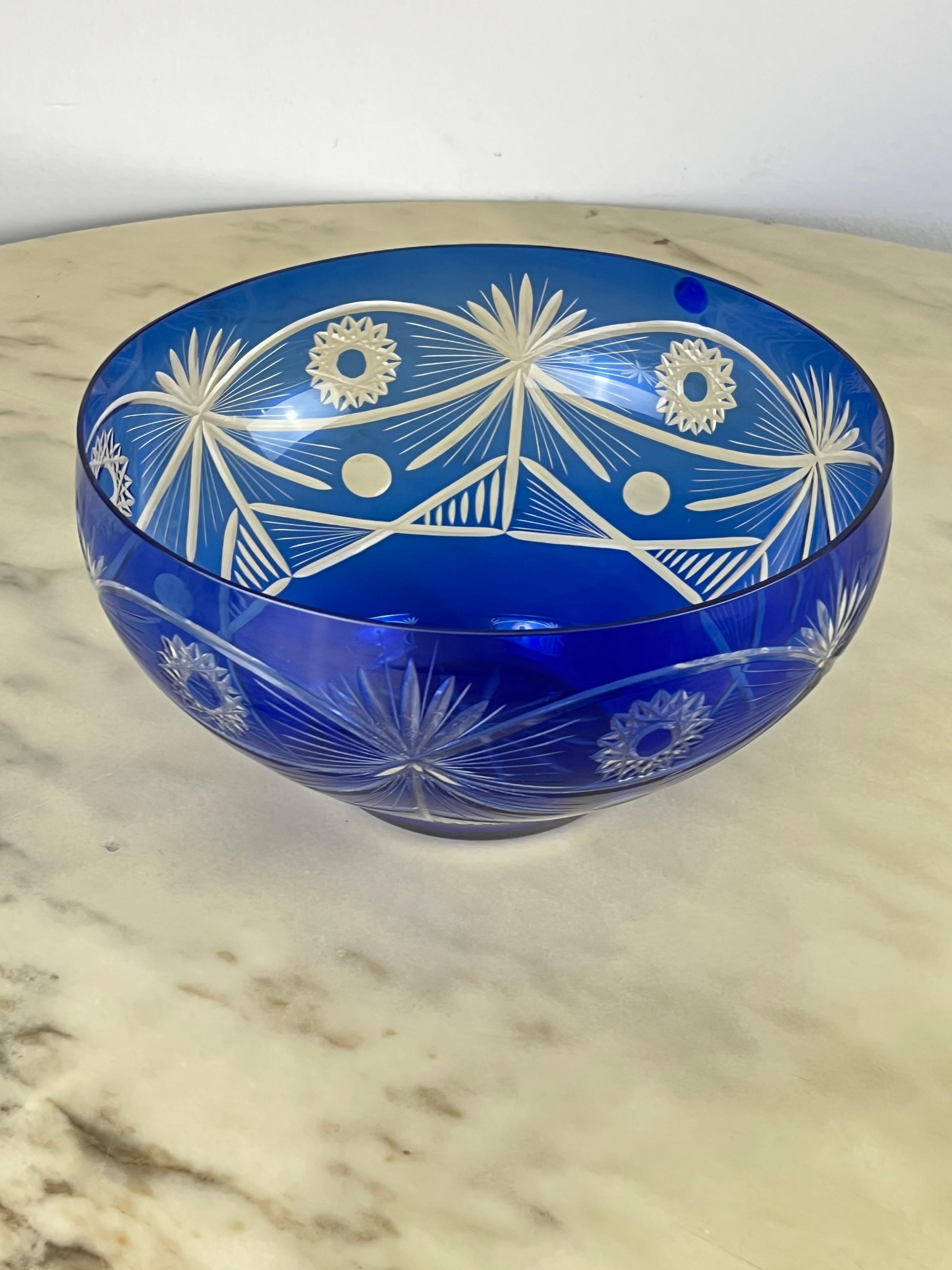 
Vintage blue crystal centerpiece , Italy, 1980s
Found in a gift shop in my city, which closed in 1986. It is intact and in perfect condition.