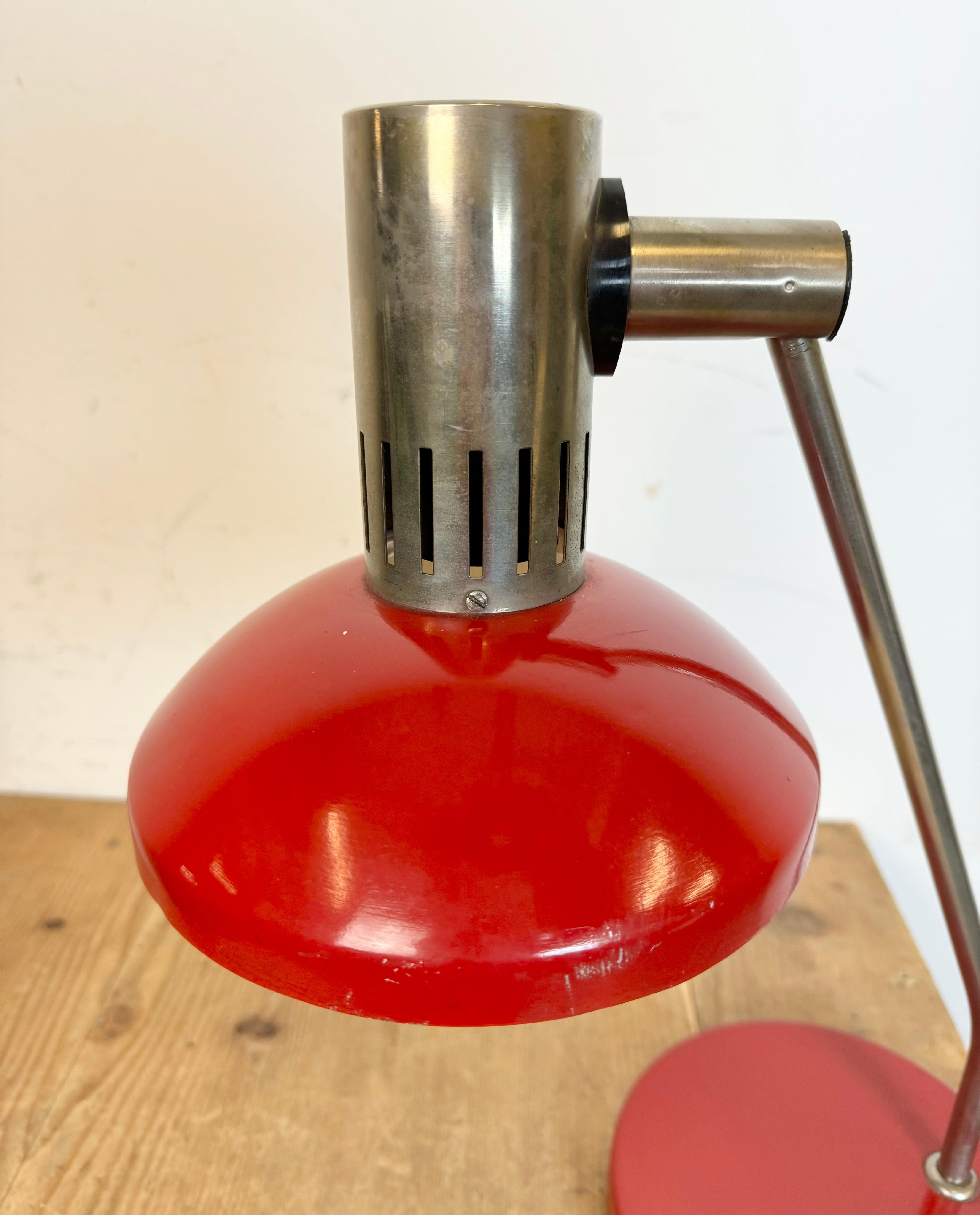 Vintage Red East German Table Lamp from AKA Leuchten, 1970s For Sale 4