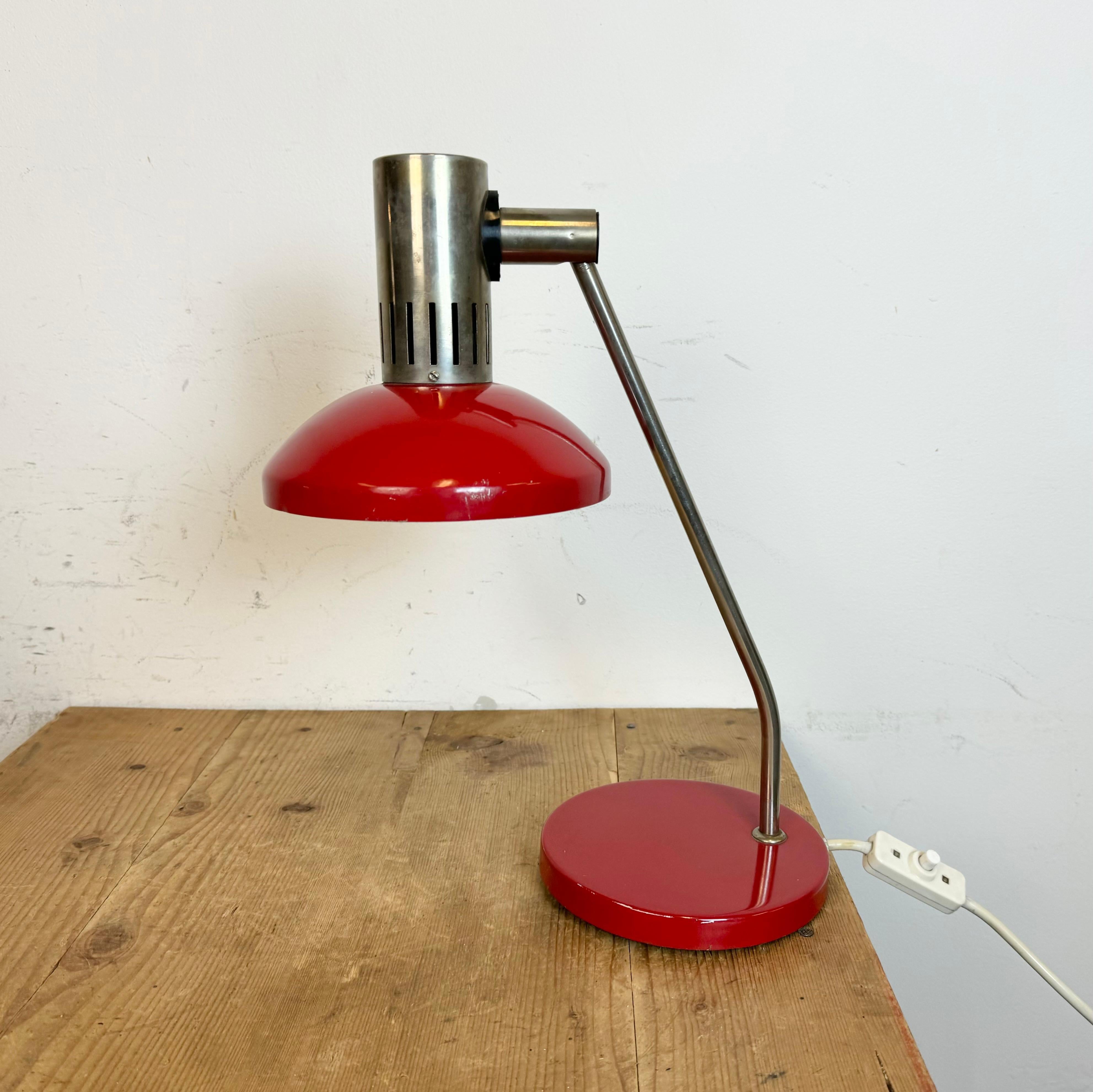 Vintage Red East German Table Lamp from AKA Leuchten, 1970s For Sale 5