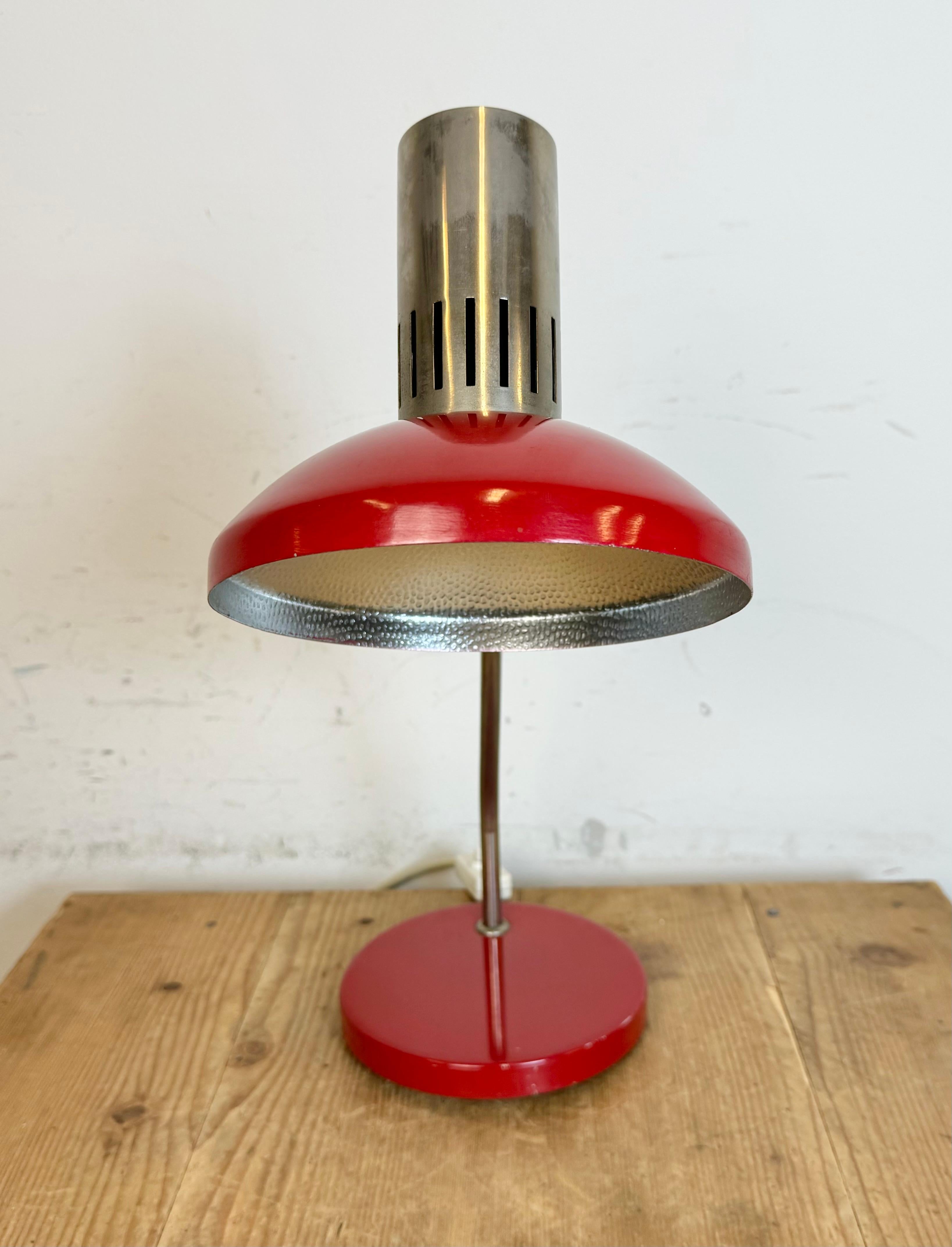 Vintage Red East German Table Lamp from AKA Leuchten, 1970s For Sale 11