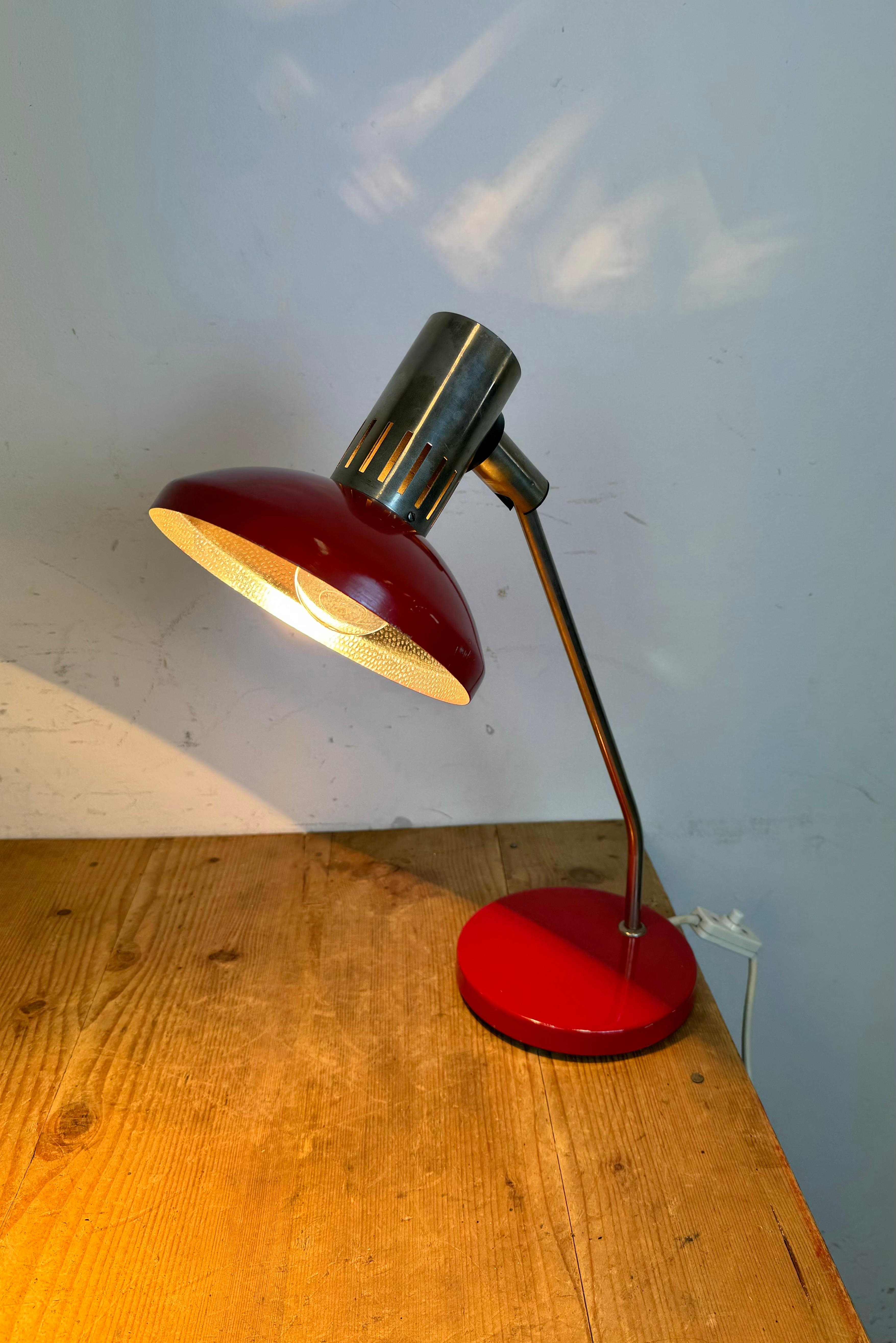 Vintage Red East German Table Lamp from AKA Leuchten, 1970s For Sale 14