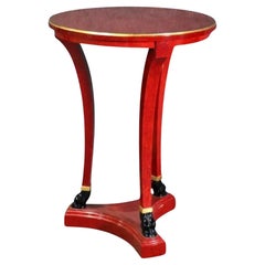 Vieille table d'appoint rouge style Empire en trompe-l'œil