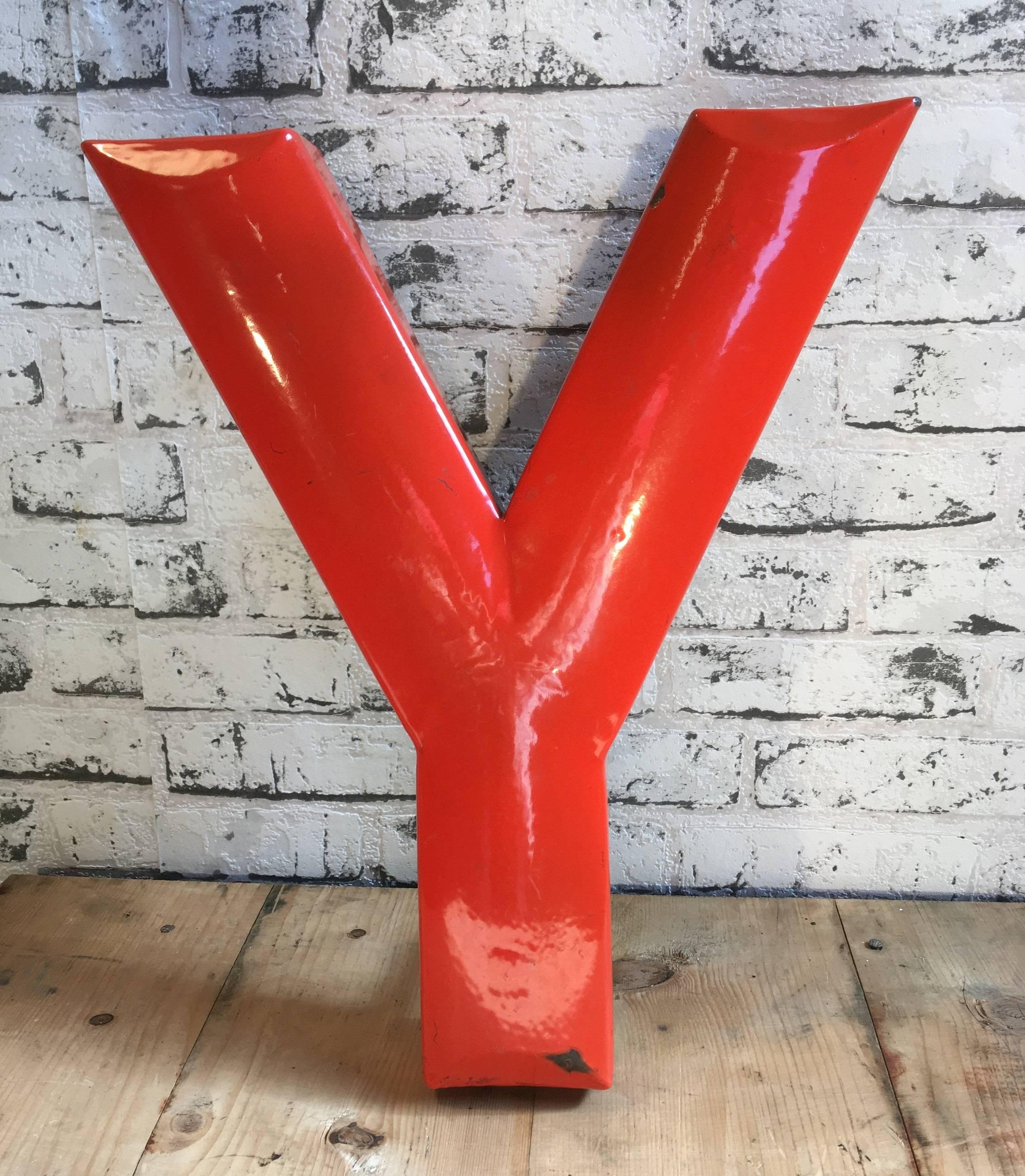 This industrial vintage letter 'Y' was manufactured in former Czechoslovakia, 1930s. Comes from an old advertisement.
Letter is made from enameled iron.