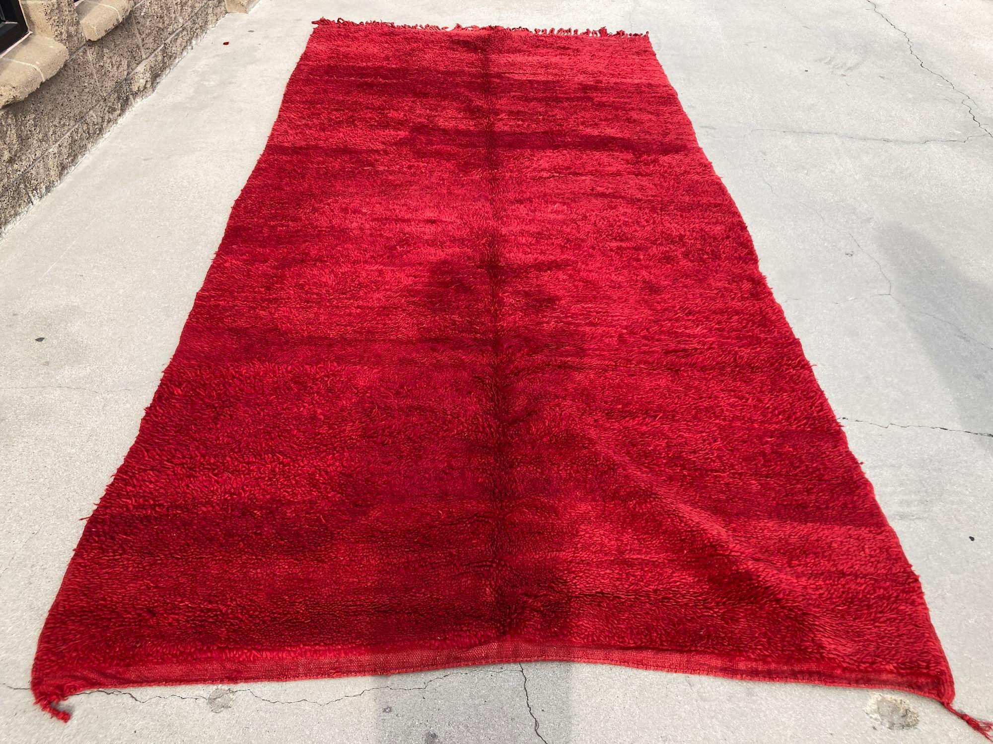 1960s Vintage Red Ethnic Moroccan Rug For Sale 11