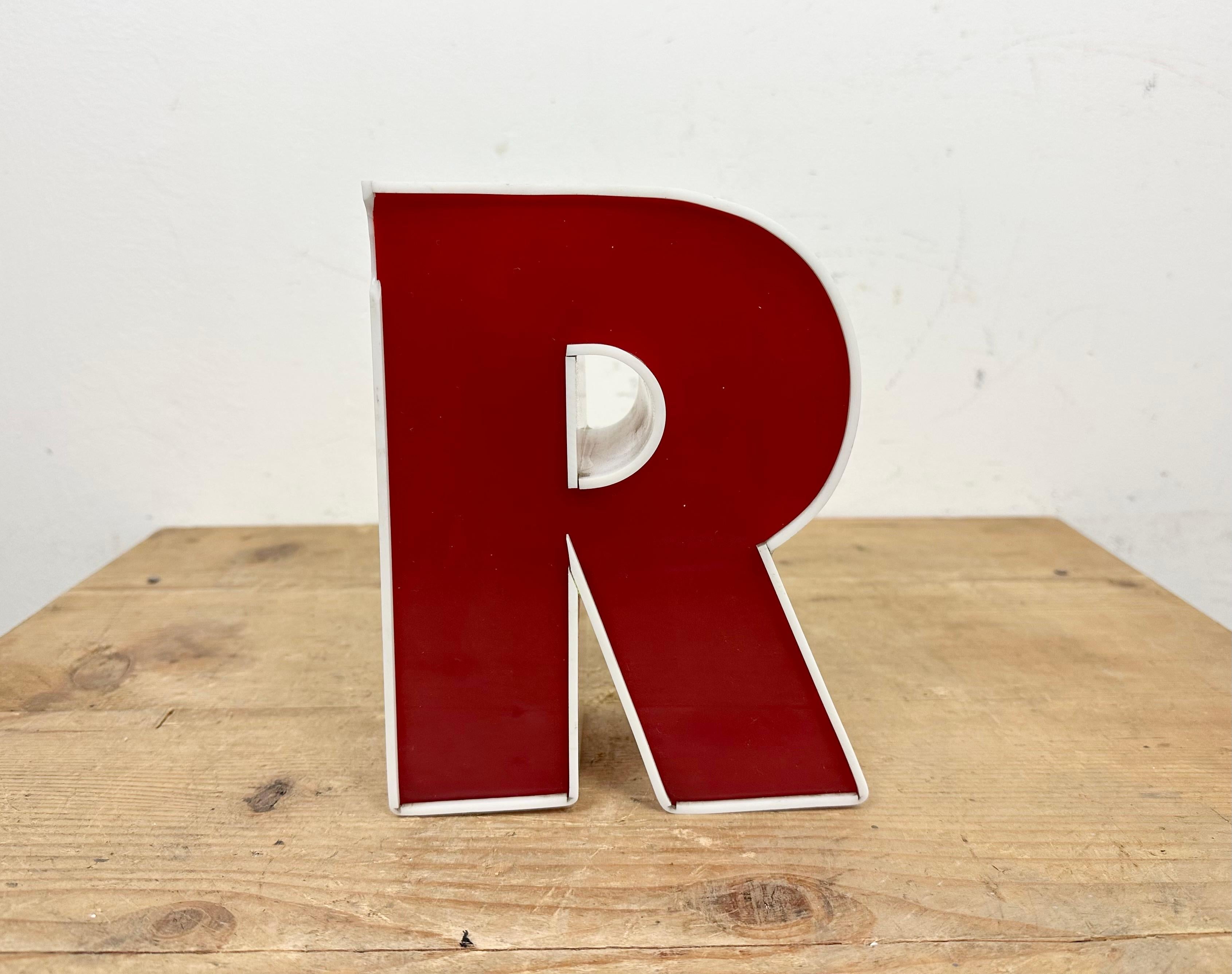 Italian Vintage Red Facade Letter R , 1970s For Sale