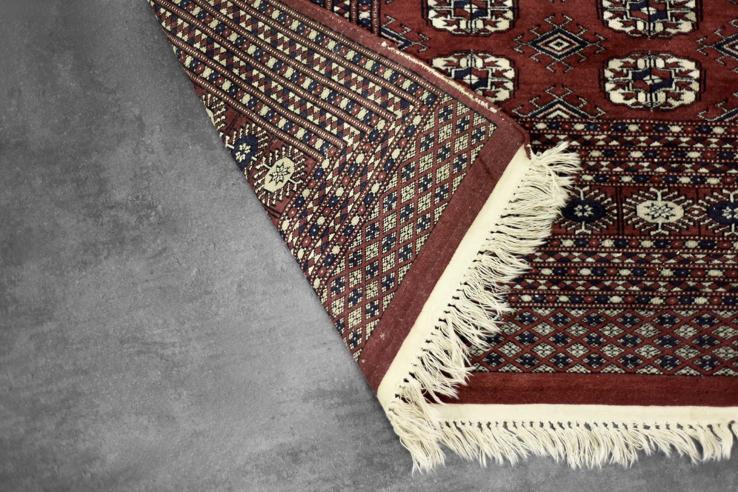 Vintage Red Hand-Woven Oriental Bokhara Rug, 1960s en vente 2