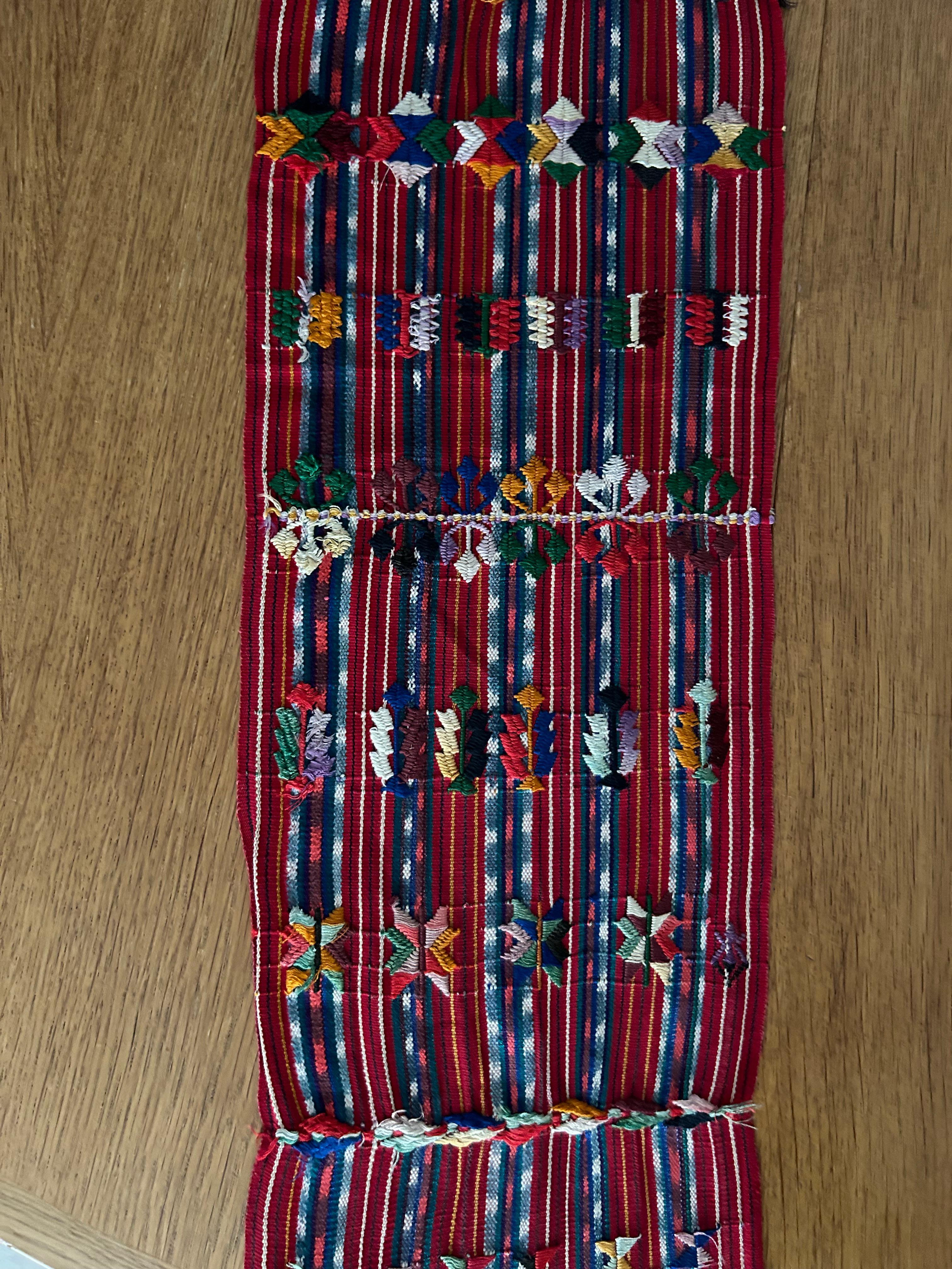 Vintage Red Handwoven Cotton Sash, Gutamala, 20th Century For Sale 7