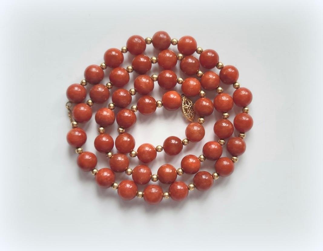 Women's Vintage Red Jade Necklace  For Sale