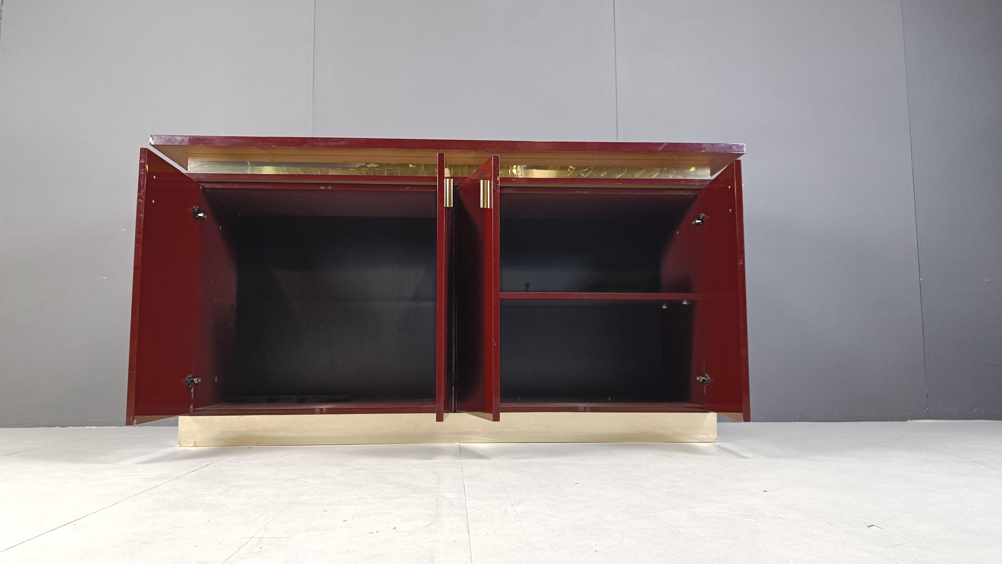 Enfilade laqué rouge vintage, années 1980 en vente 2