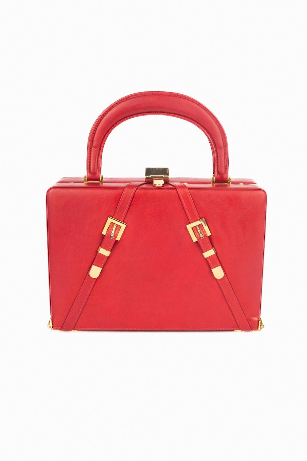 Sac en cuir rouge vintage Excellent état - En vente à SAINT-OUEN-SUR-SEINE, FR