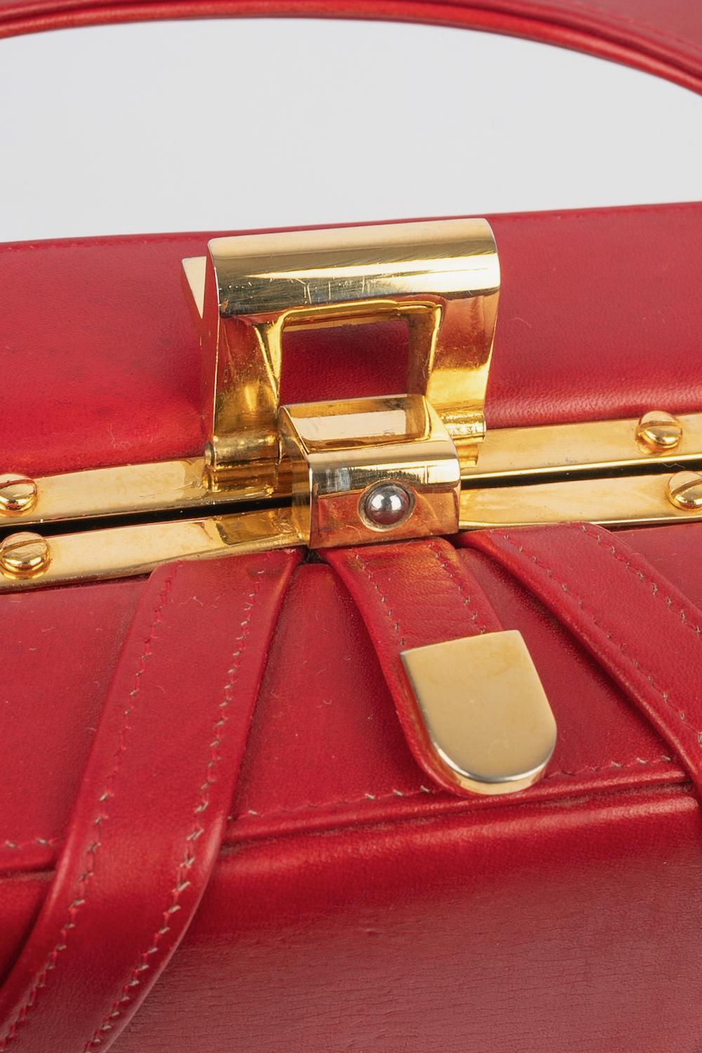 Sac en cuir rouge vintage en vente 4