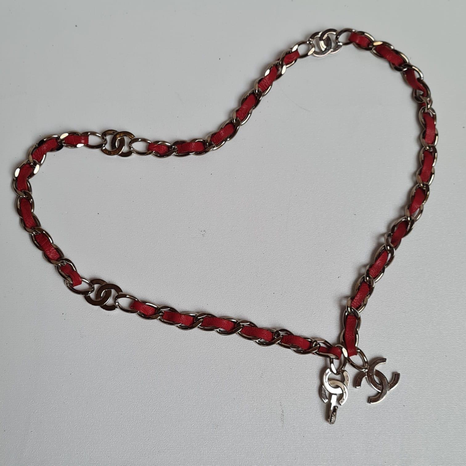 Women's Vintage Red Leather Chain Entwined CC Logo Single Chain Belt For Sale
