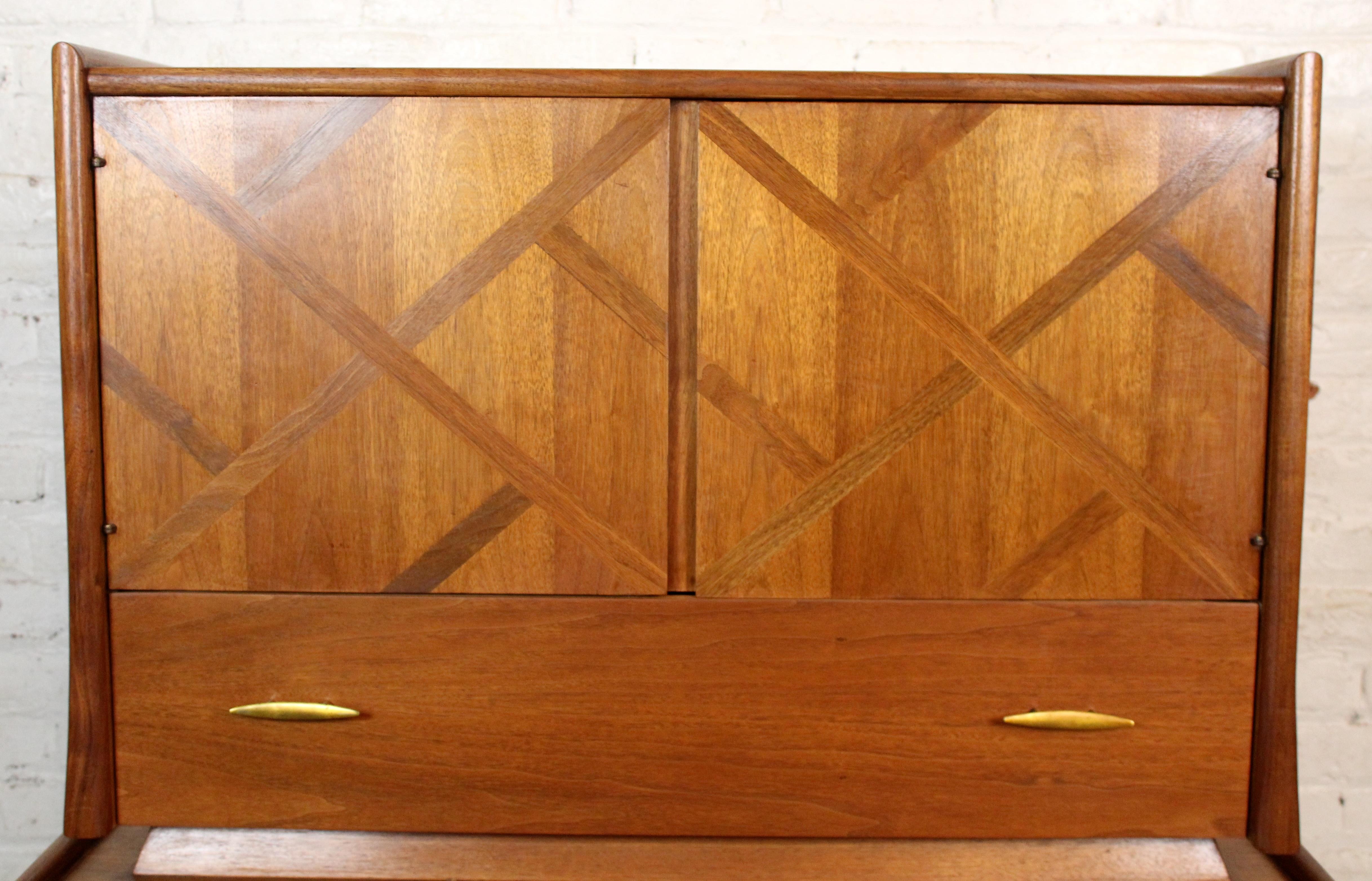 20th Century Mid-Century Inlaid Walnut Highboy by Red Lion Furniture For Sale