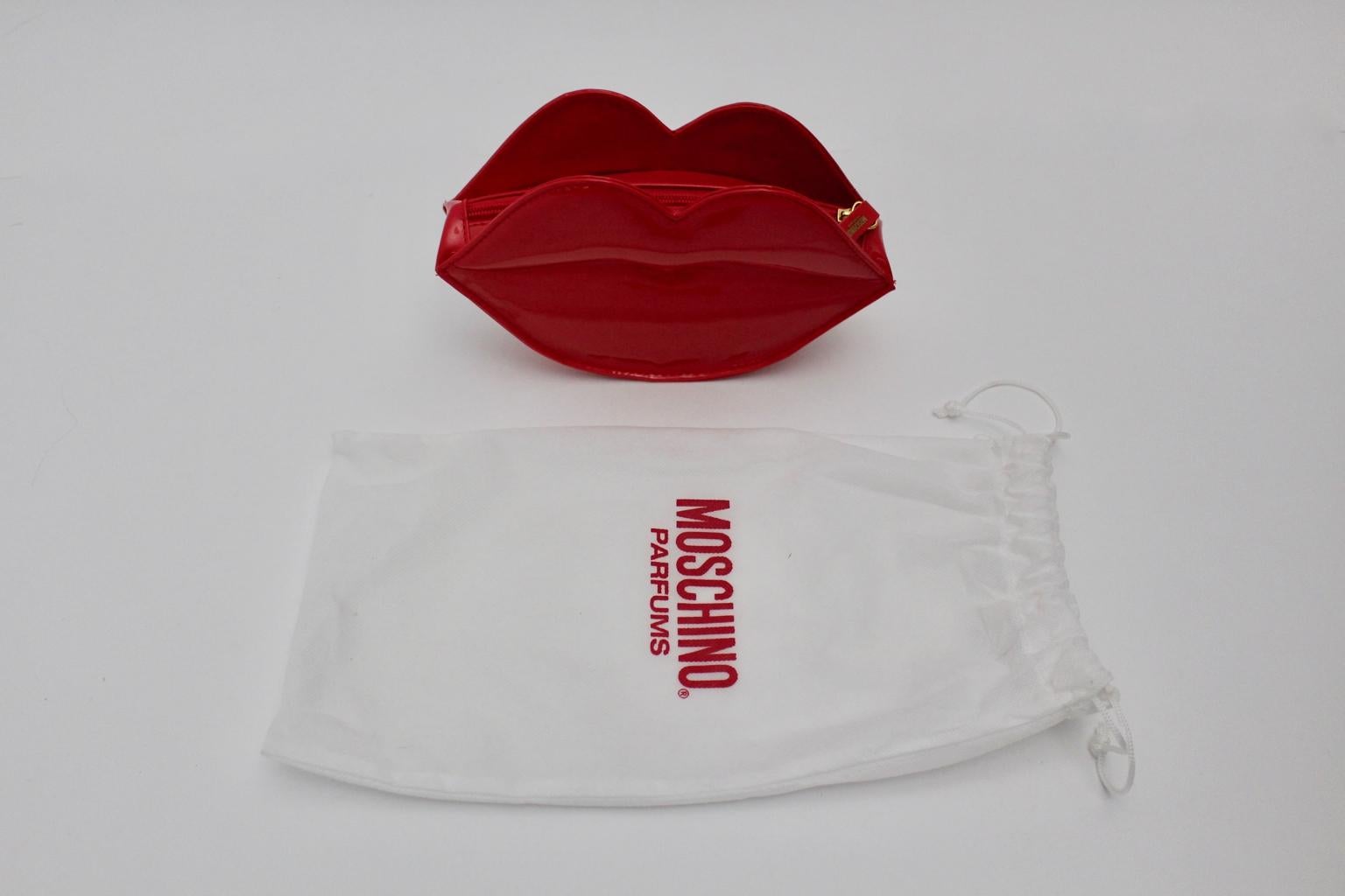 Moschino Parfum Vintage Red Lips Clutch Pop Art La Bocca Italy 1990s For Sale 3