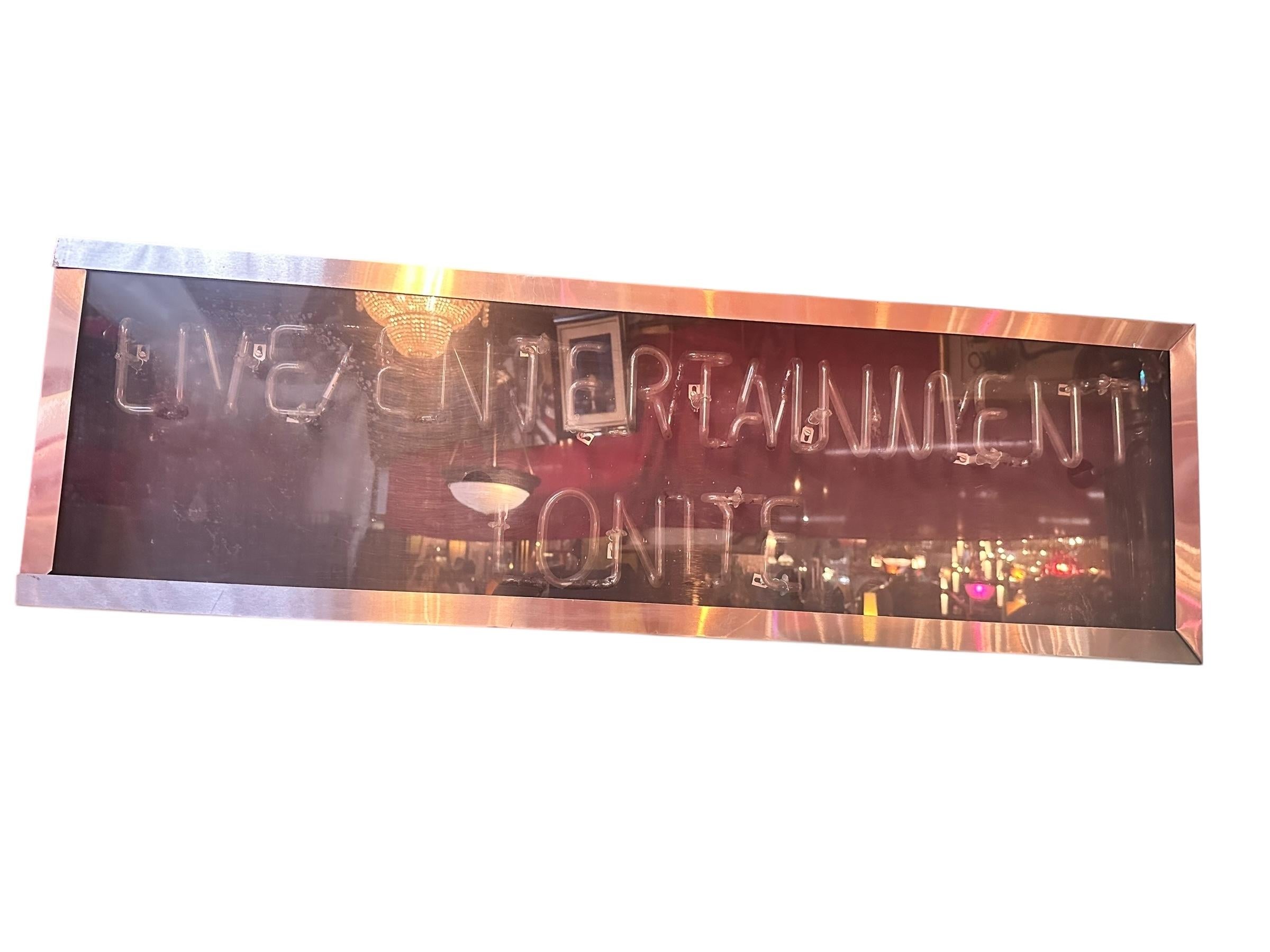 American Vintage Red Live Entertainment Tonight Neon Sign For Sale