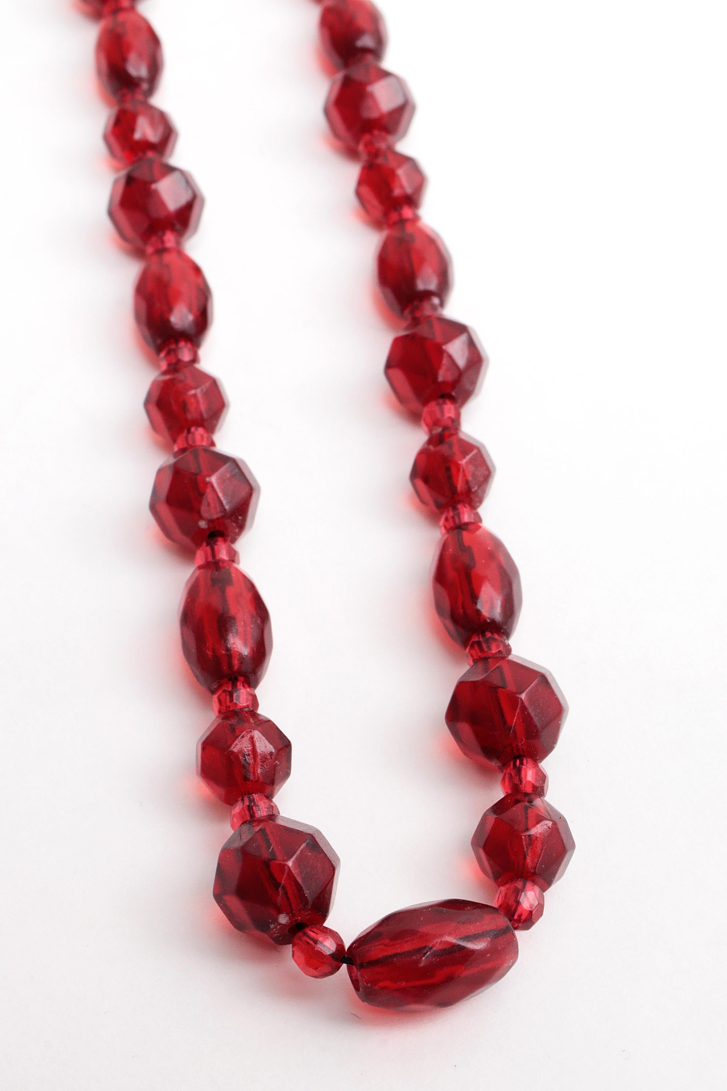 Mid-20th Century Vintage Red Long Amber Necklace, 1960 For Sale