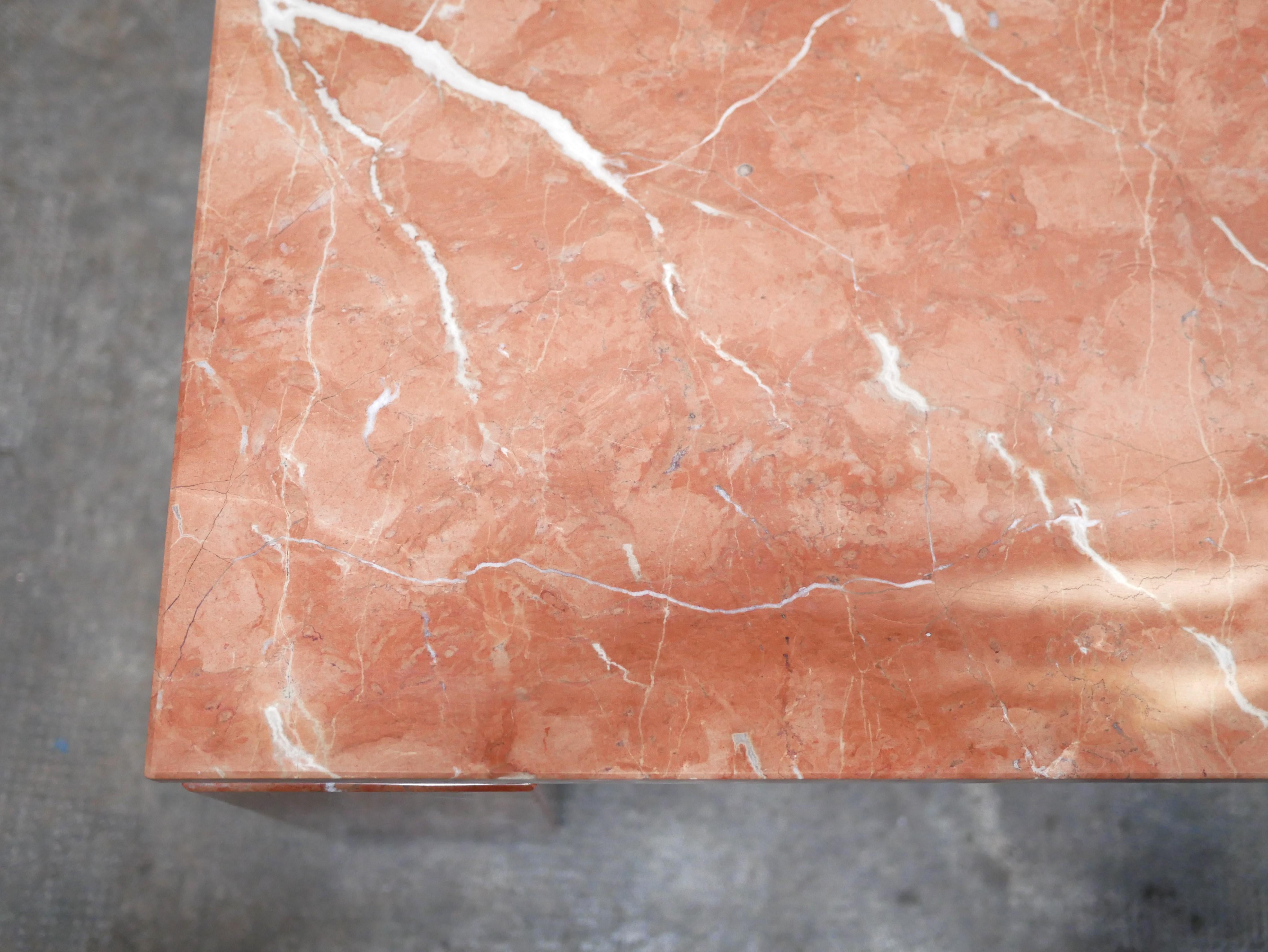Vintage red marble coffee table For Sale 8